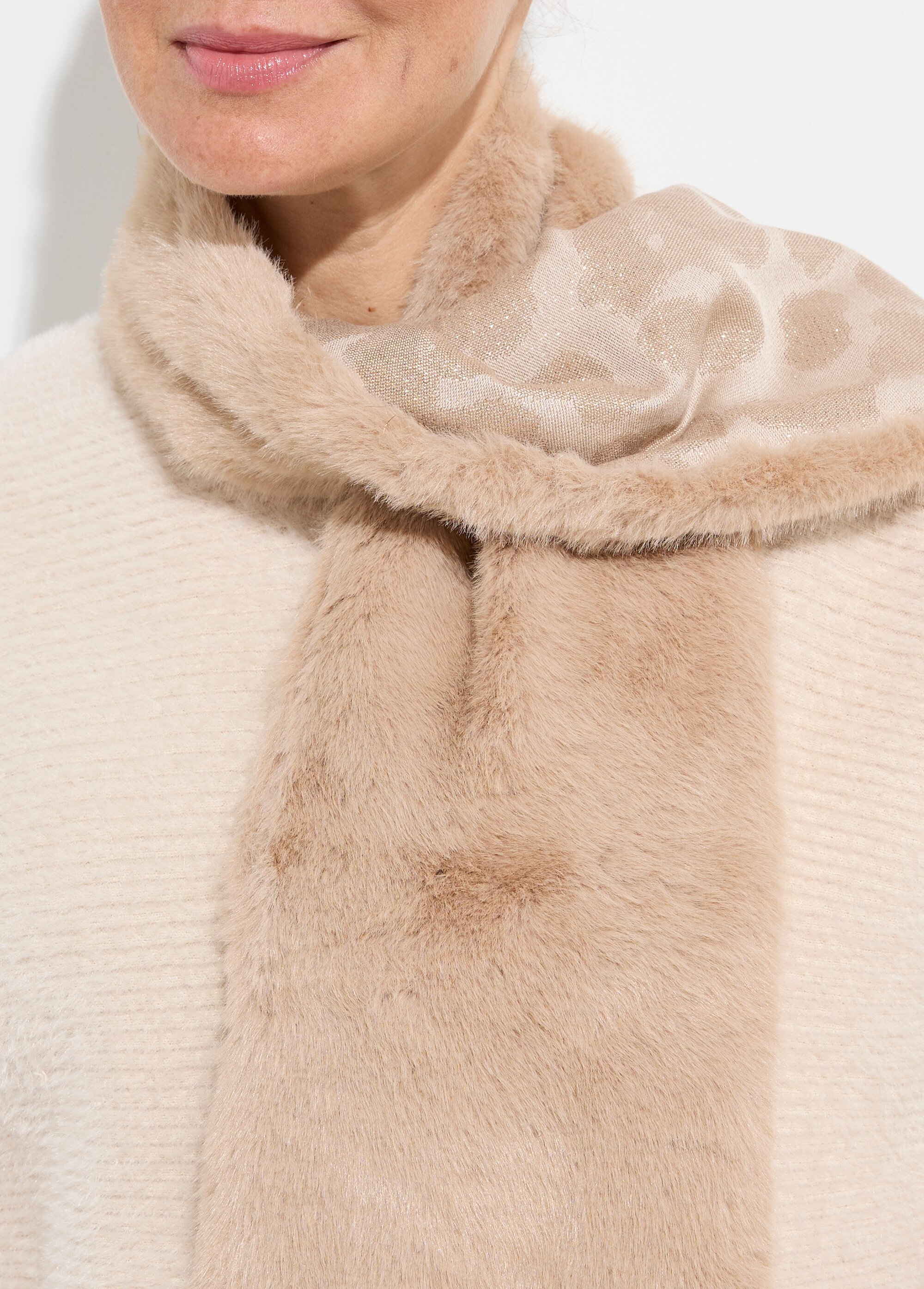 Echarpe fausse fourrure, envers léopard