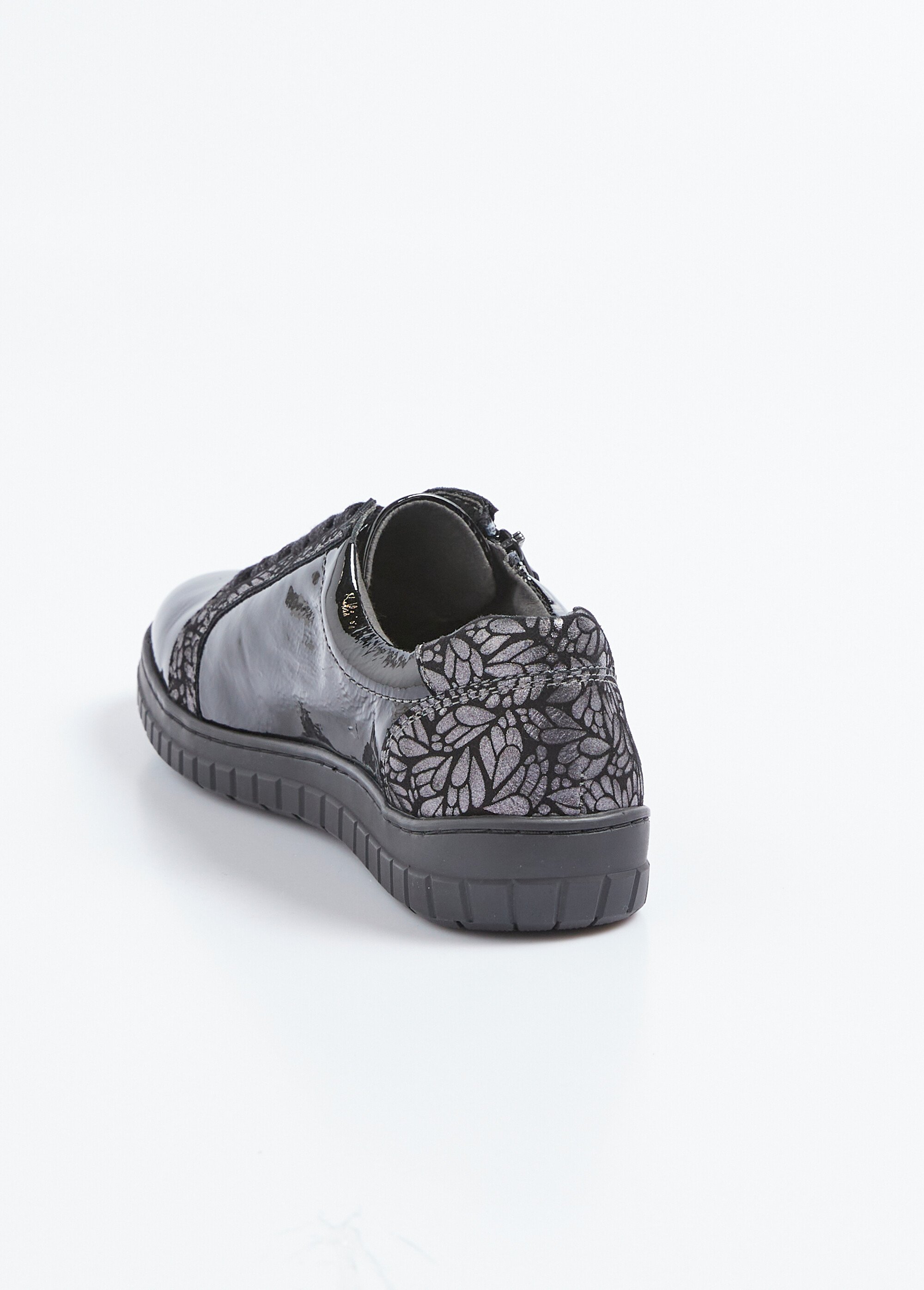 Baskets largeur confort lacées et zippées