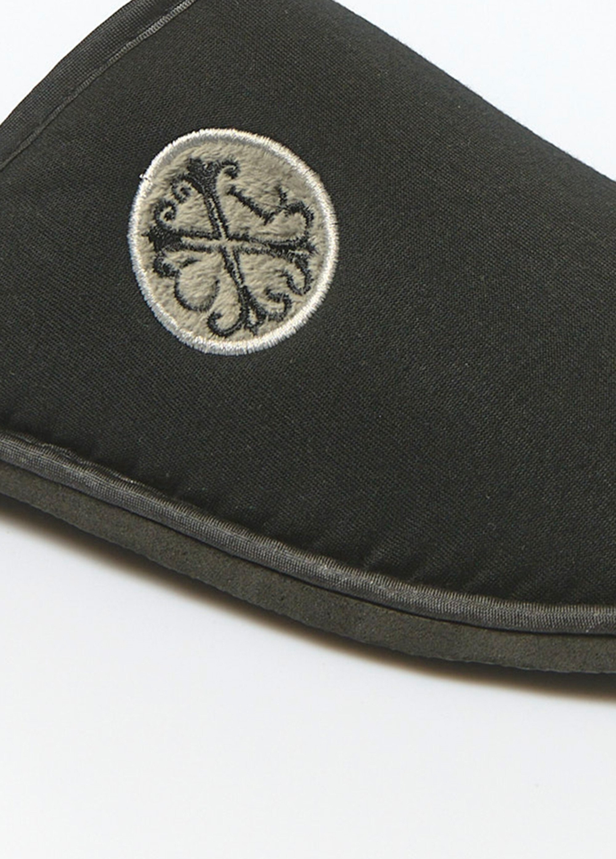 Chaussons mules chic logo