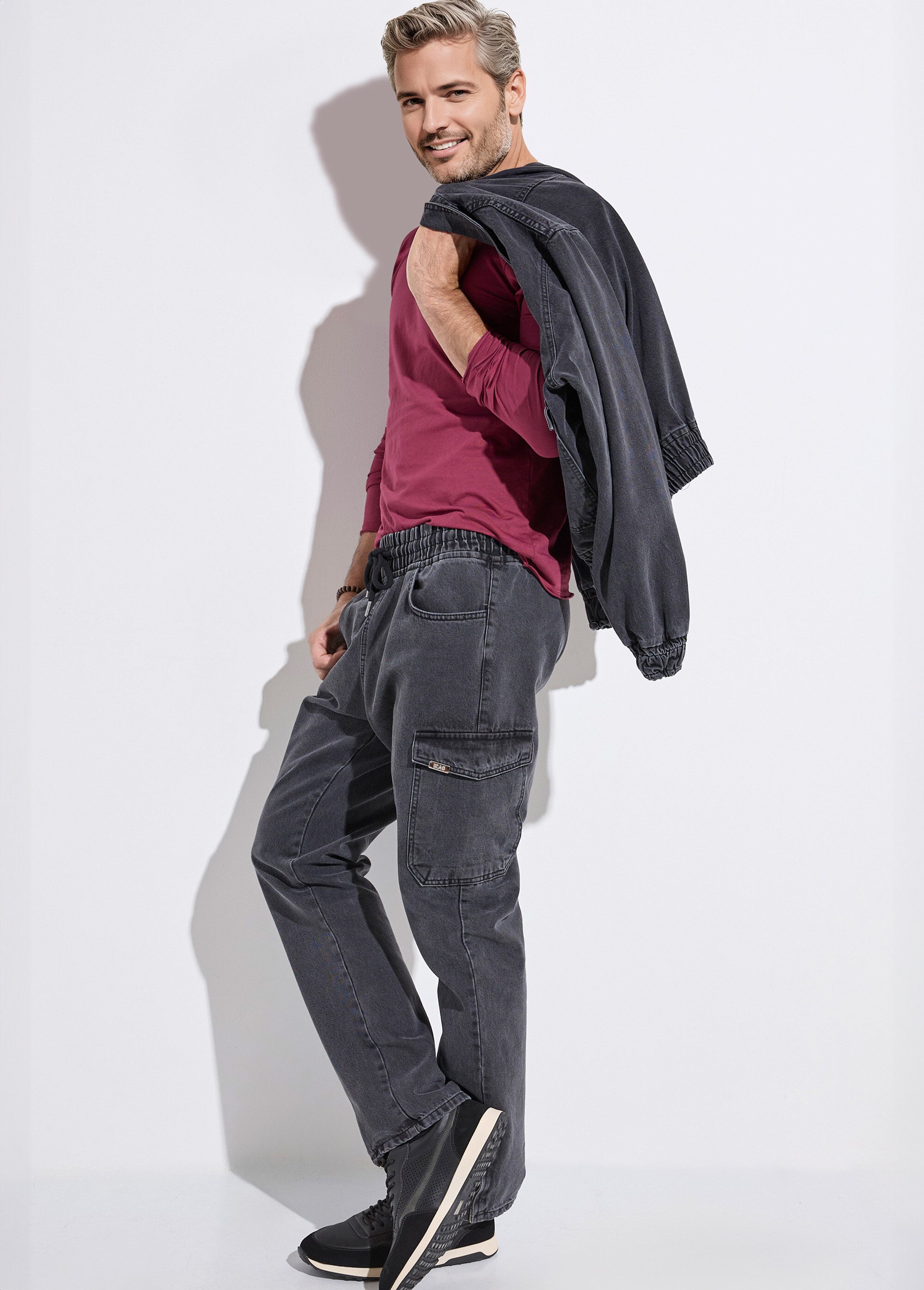 Jean cargo bas zippé, taille élastiquée