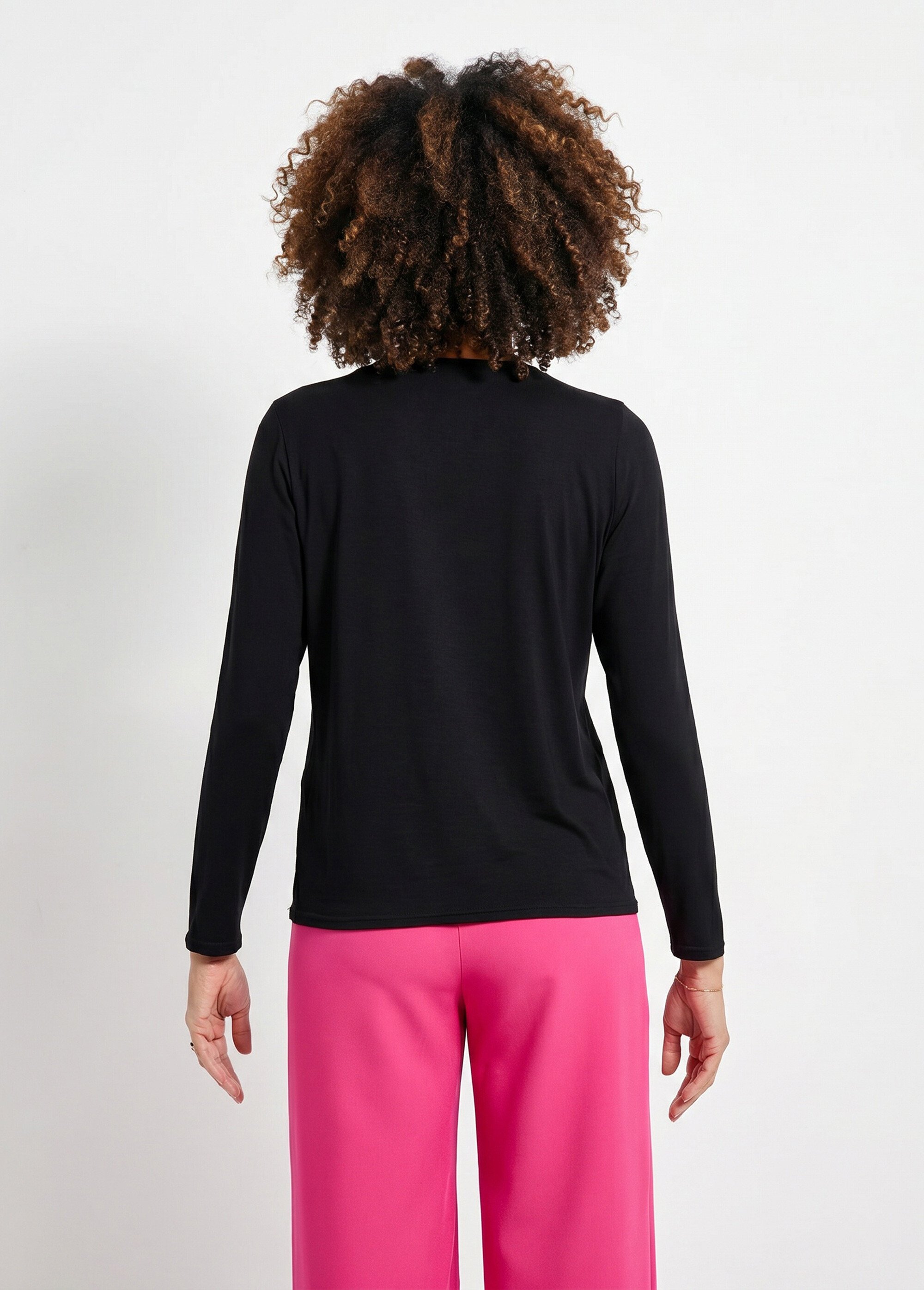 T-shirt court dentelle col V manches longues