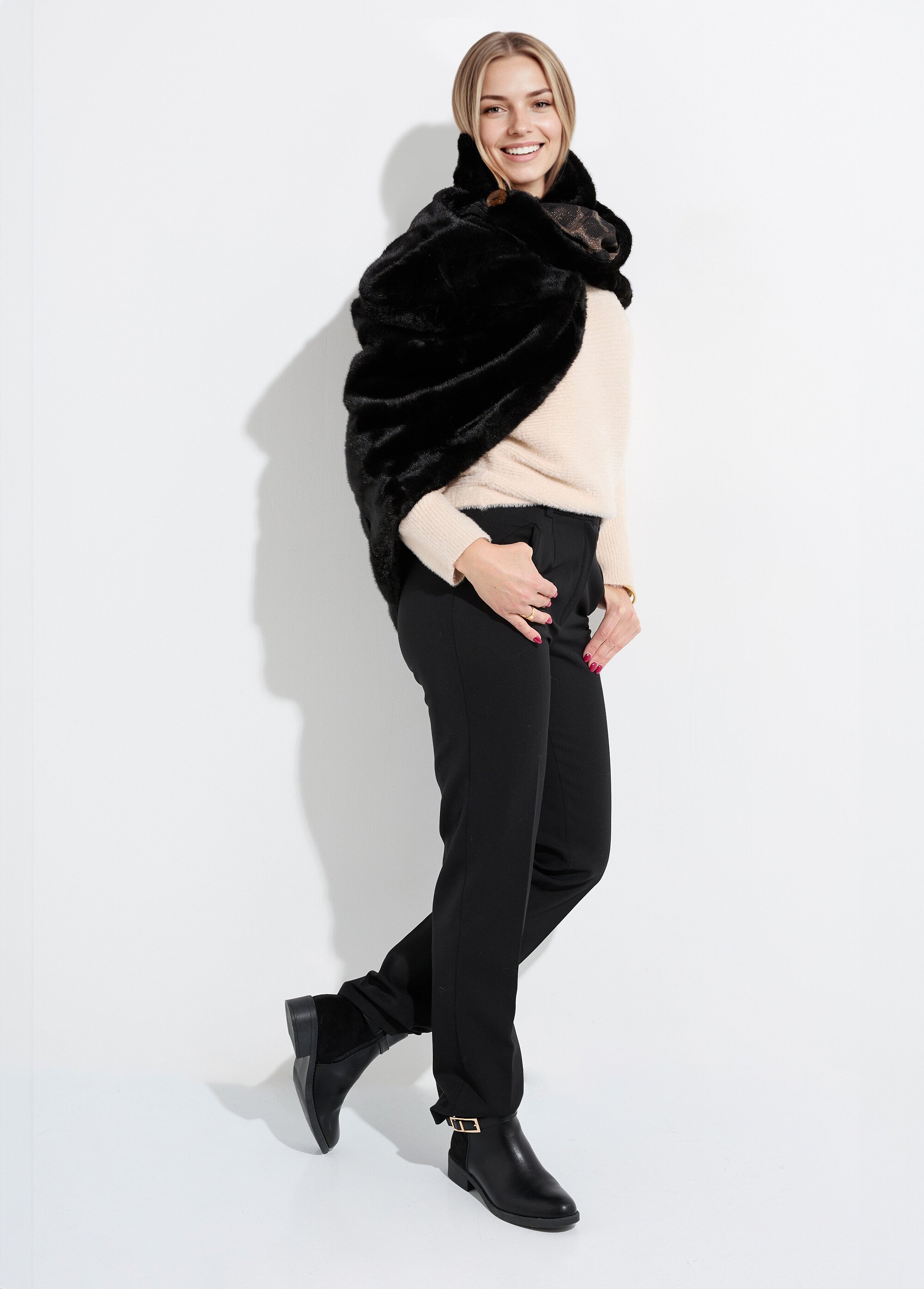 Tour de cou fausse fourrure léopard Femme Noir TOPTD9-3 SI1