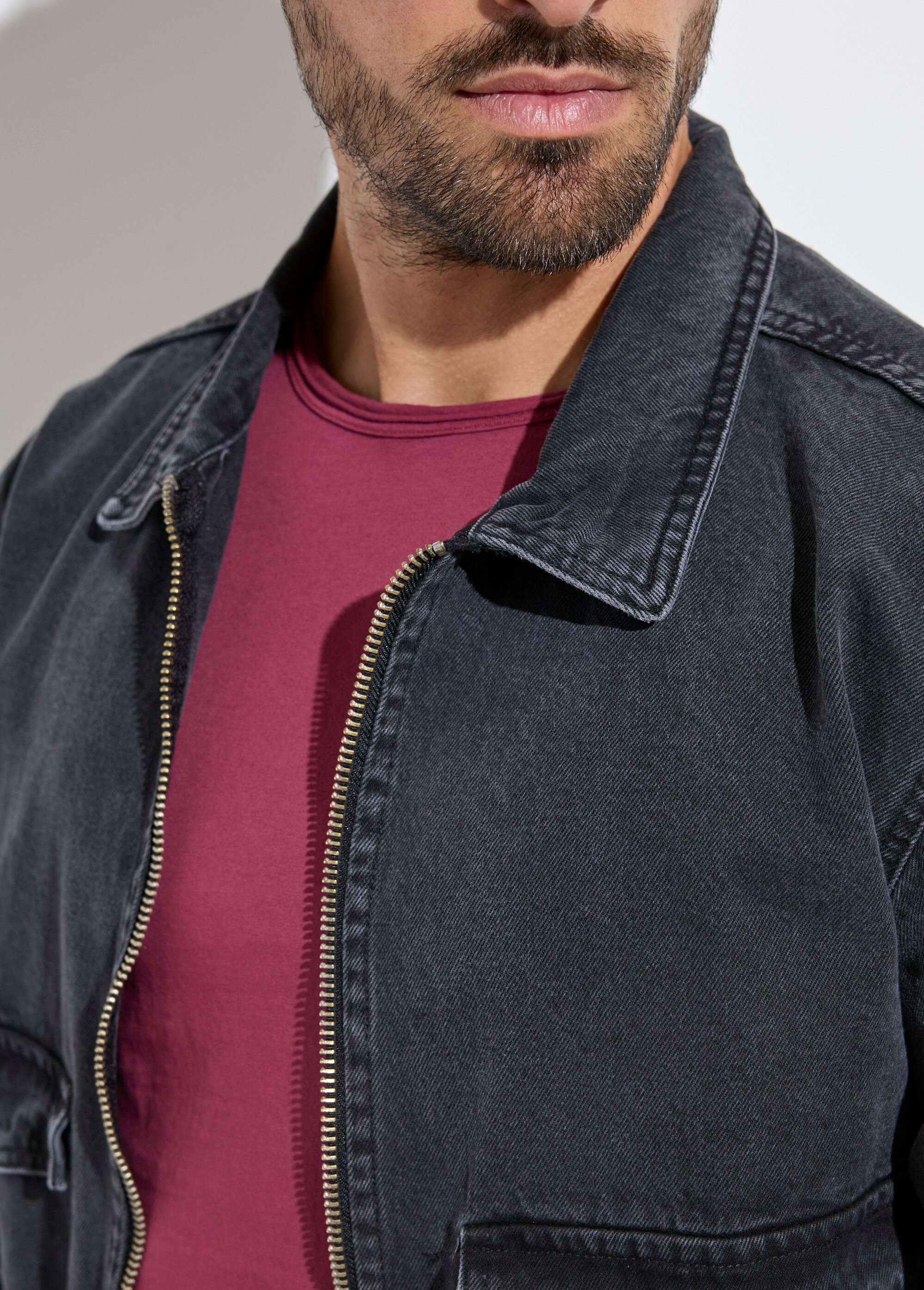 Veste en jean zippée détails élastiqués Homme Noir IKAVEST546-2018 DE1