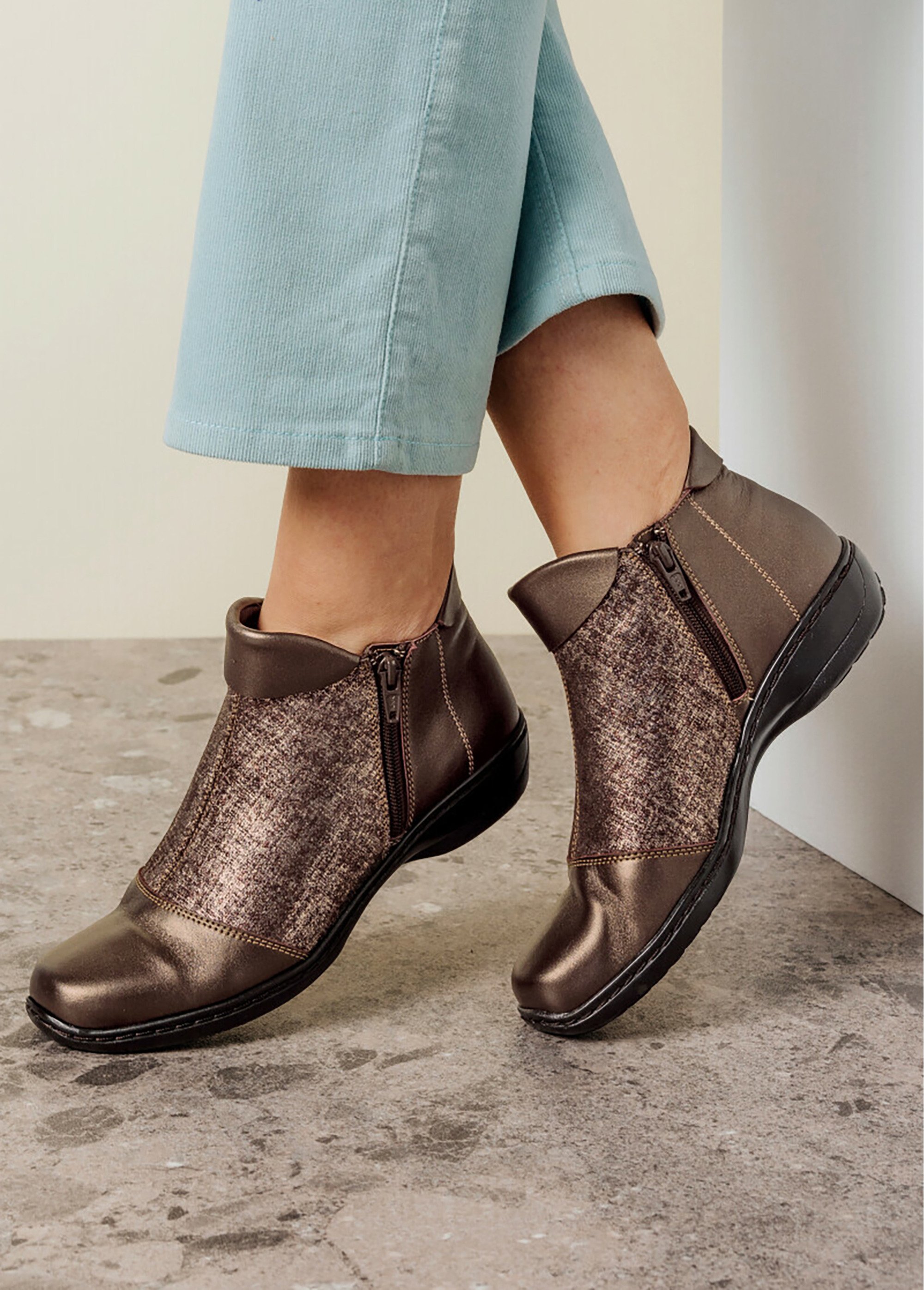 Boots cuir largeur confort double glissière Femme Marron OELINE SF1