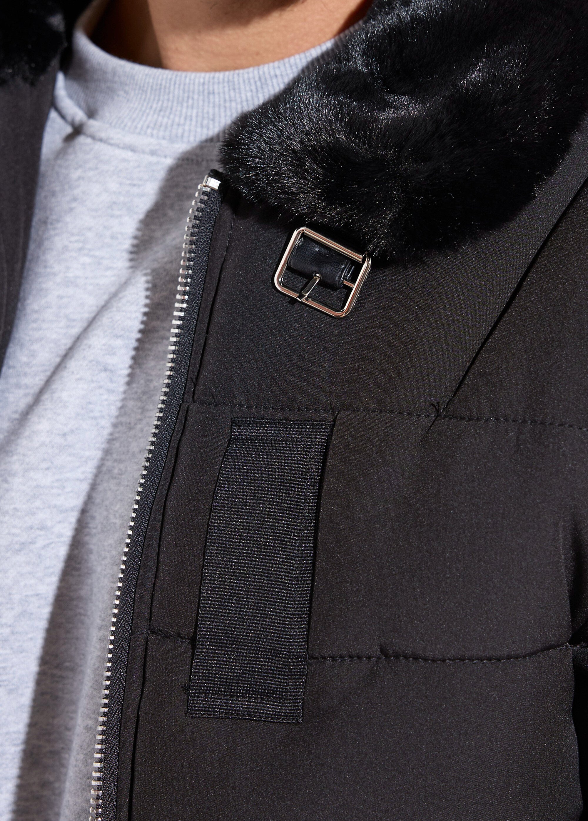 Doudoune col fourrure, détails métal Homme Noir KYM271 DE2