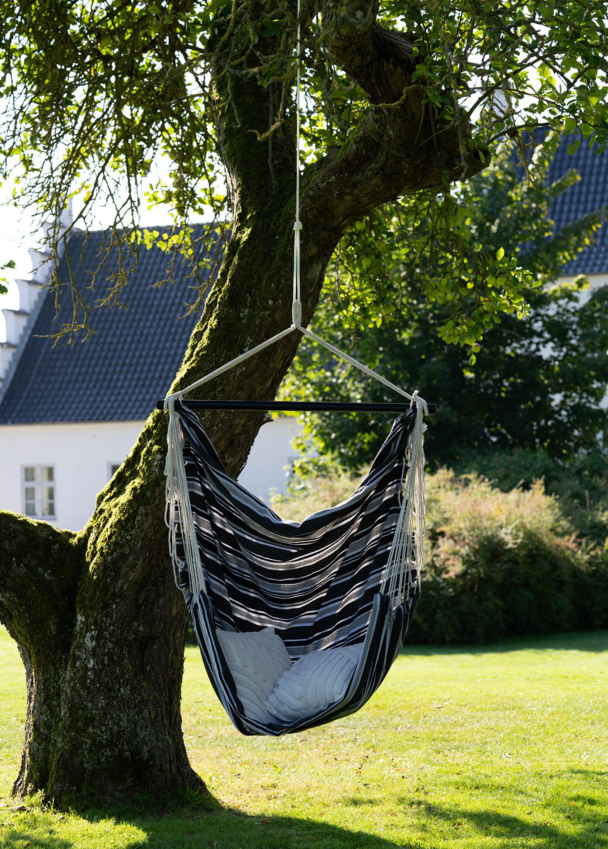 Hamac tissu à suspendre forme balançoire GRIS HN-7801195 SI1