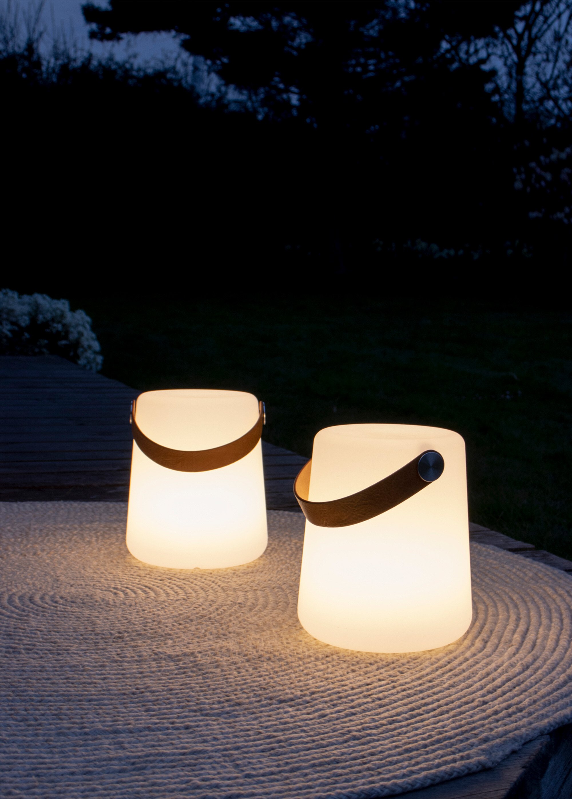 Lampe LED d'extérieur nomade BLANC HN-6405100 SI1