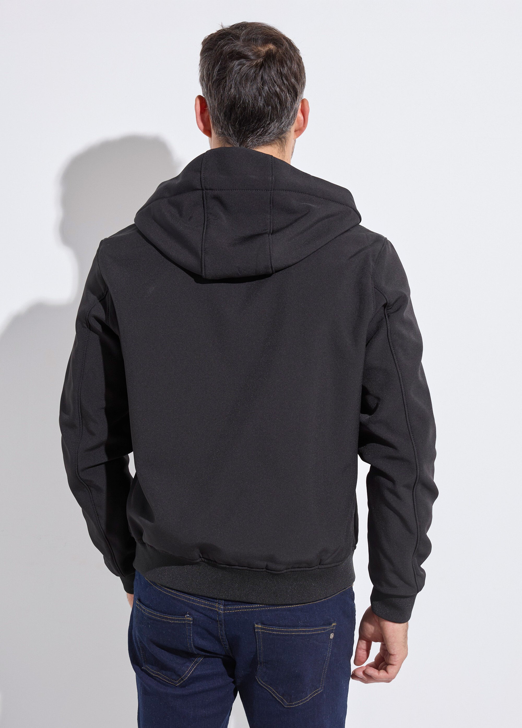 Veste sportswear mi saison courte à capuche