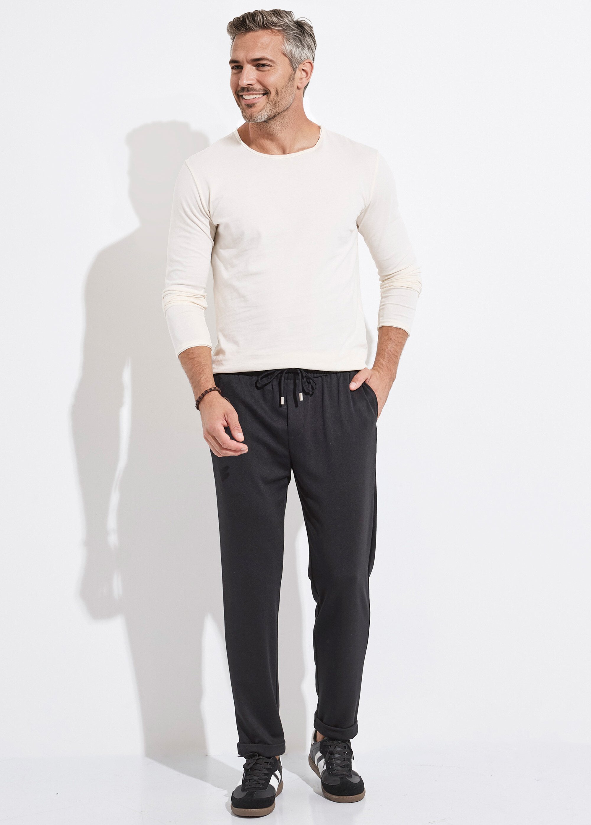 Pantalon coupe ajustée bas à revers Homme Noir FRIBM24I19-1 SF1