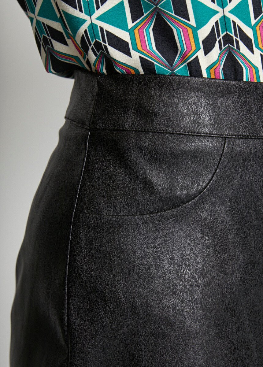 Jupe courte droite simili aspect peau Femme Noir LARONA DE1
