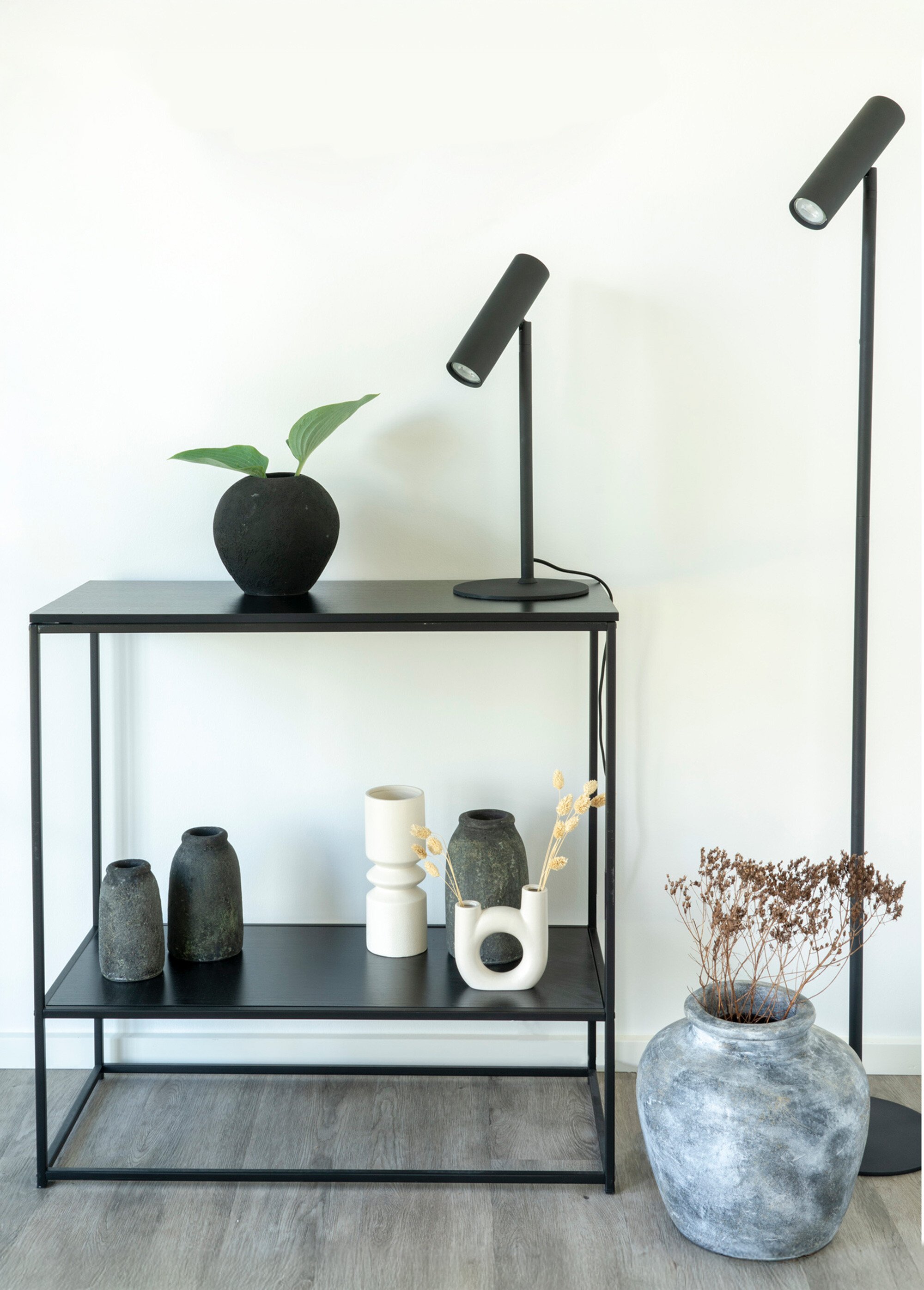 Lampadaire en métal mat, forme épurée NOIR HN-6409103 SI1