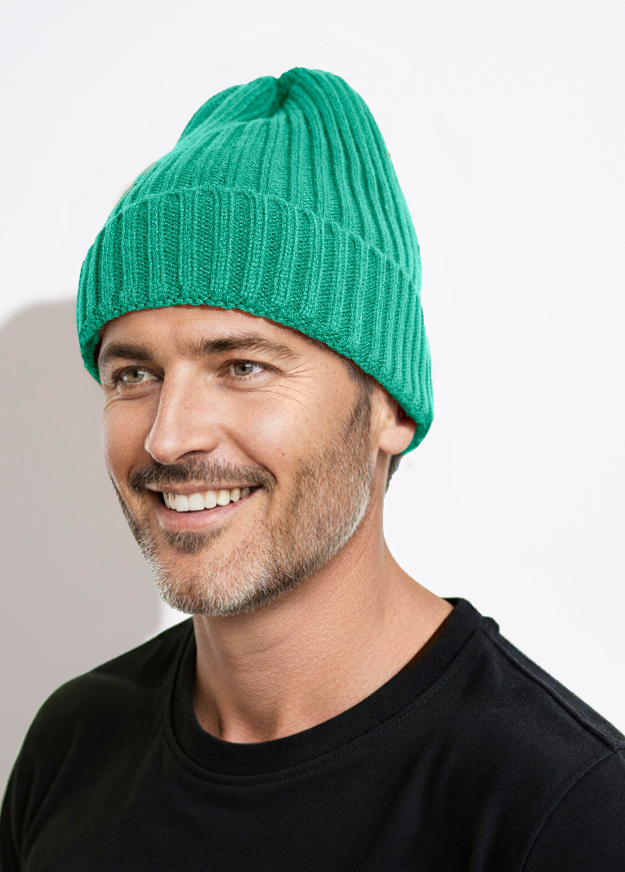 Bonnet en maille cotelée à revers
