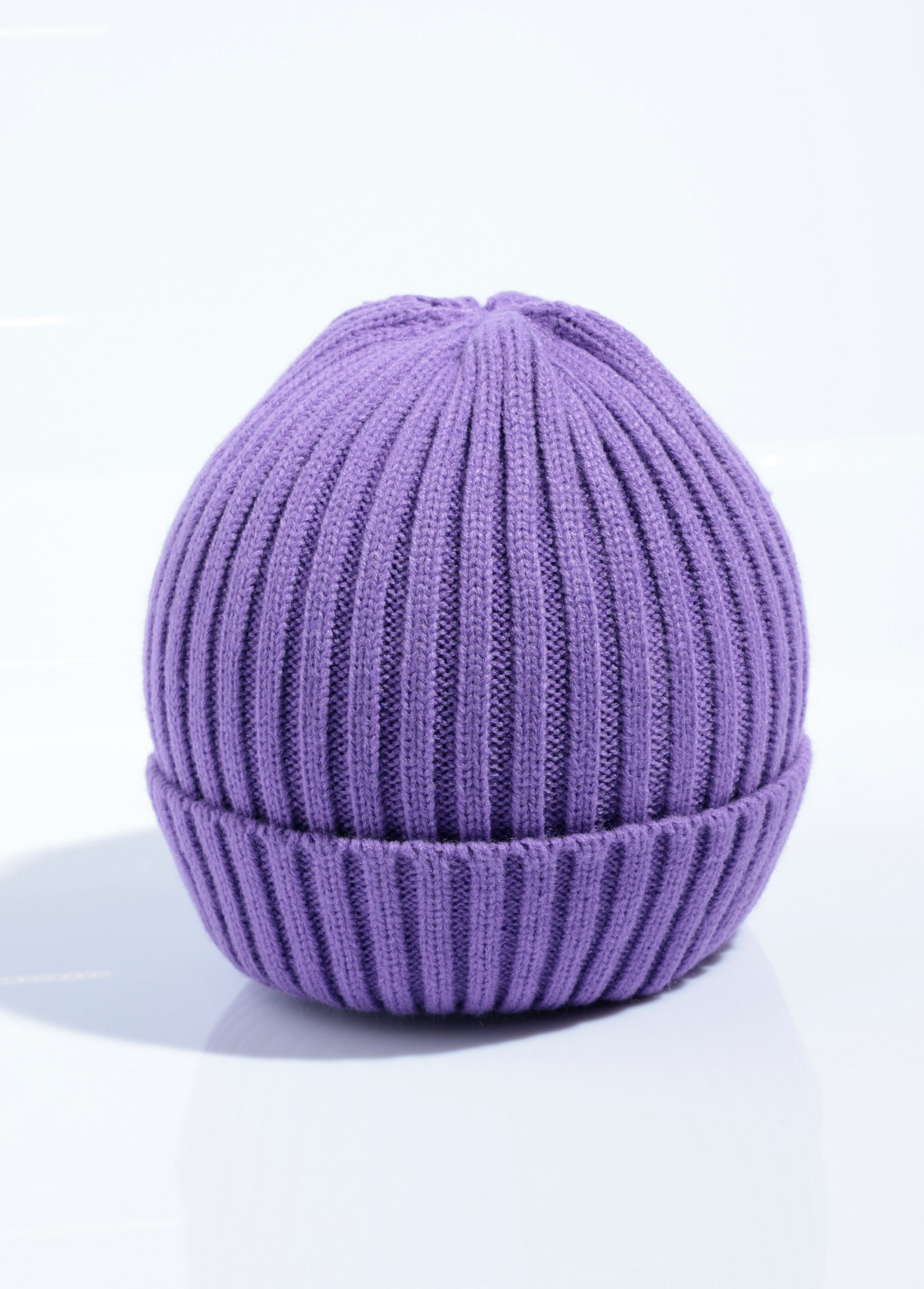 Bonnet en maille cotelée à revers Homme Violet MENAKC01 FA2