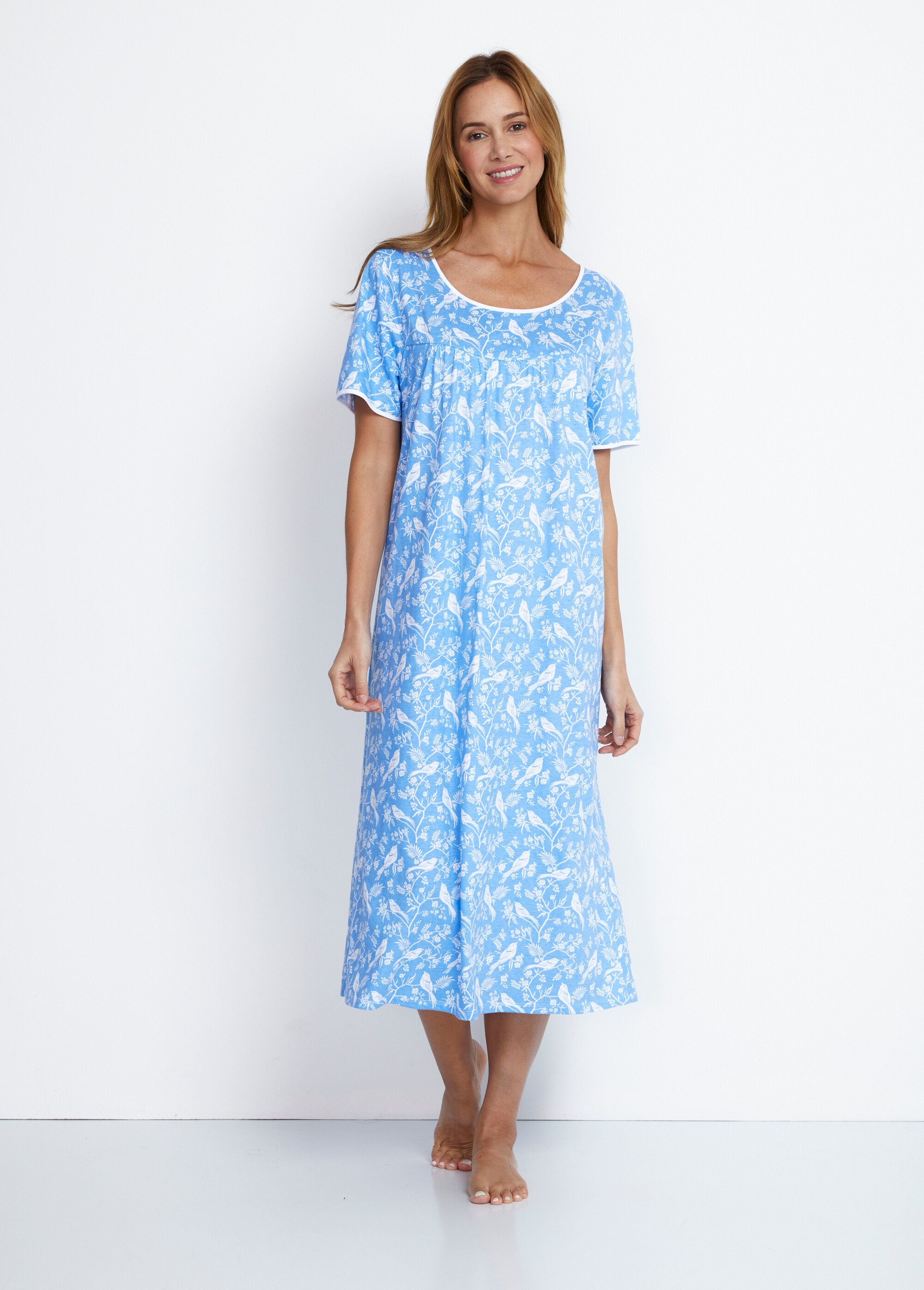 Chemise de nuit mi-longue manches courtes