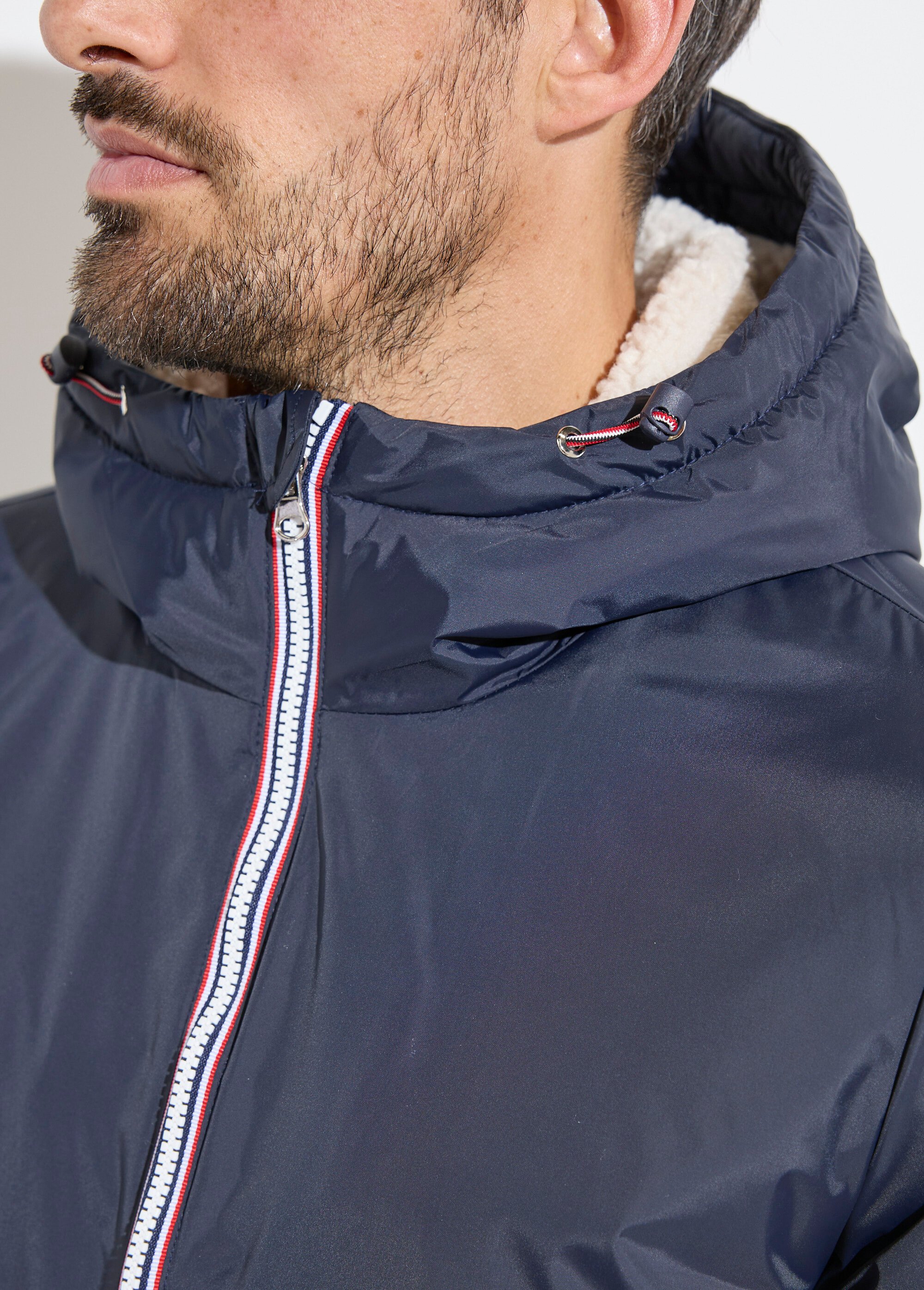 Parka courte chaude fourrée déperlante