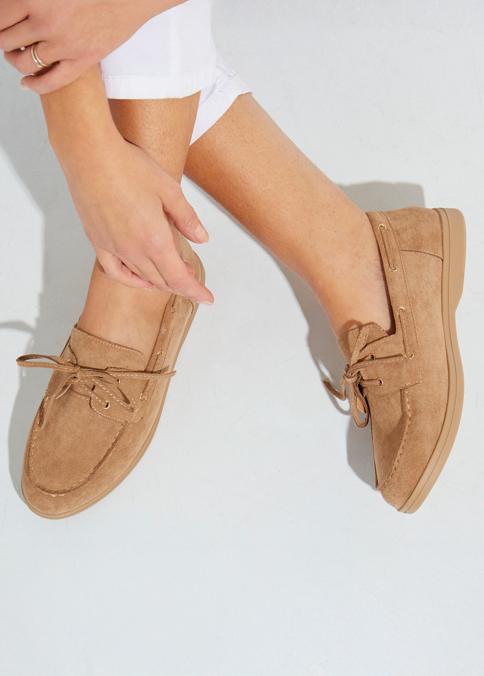 Mocassins suédine à lacets style bateaux Femme Marron LBSBNJ9898 SI1
