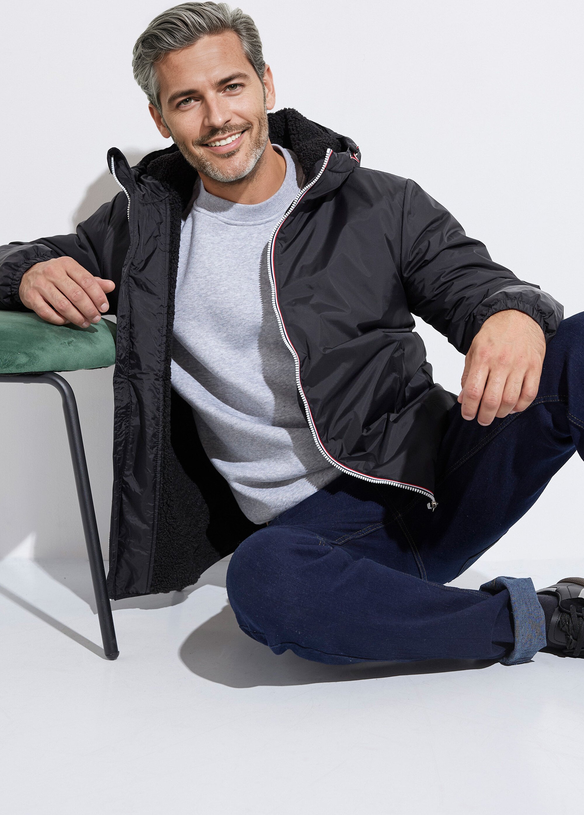 Parka courte chaude fourrée déperlante