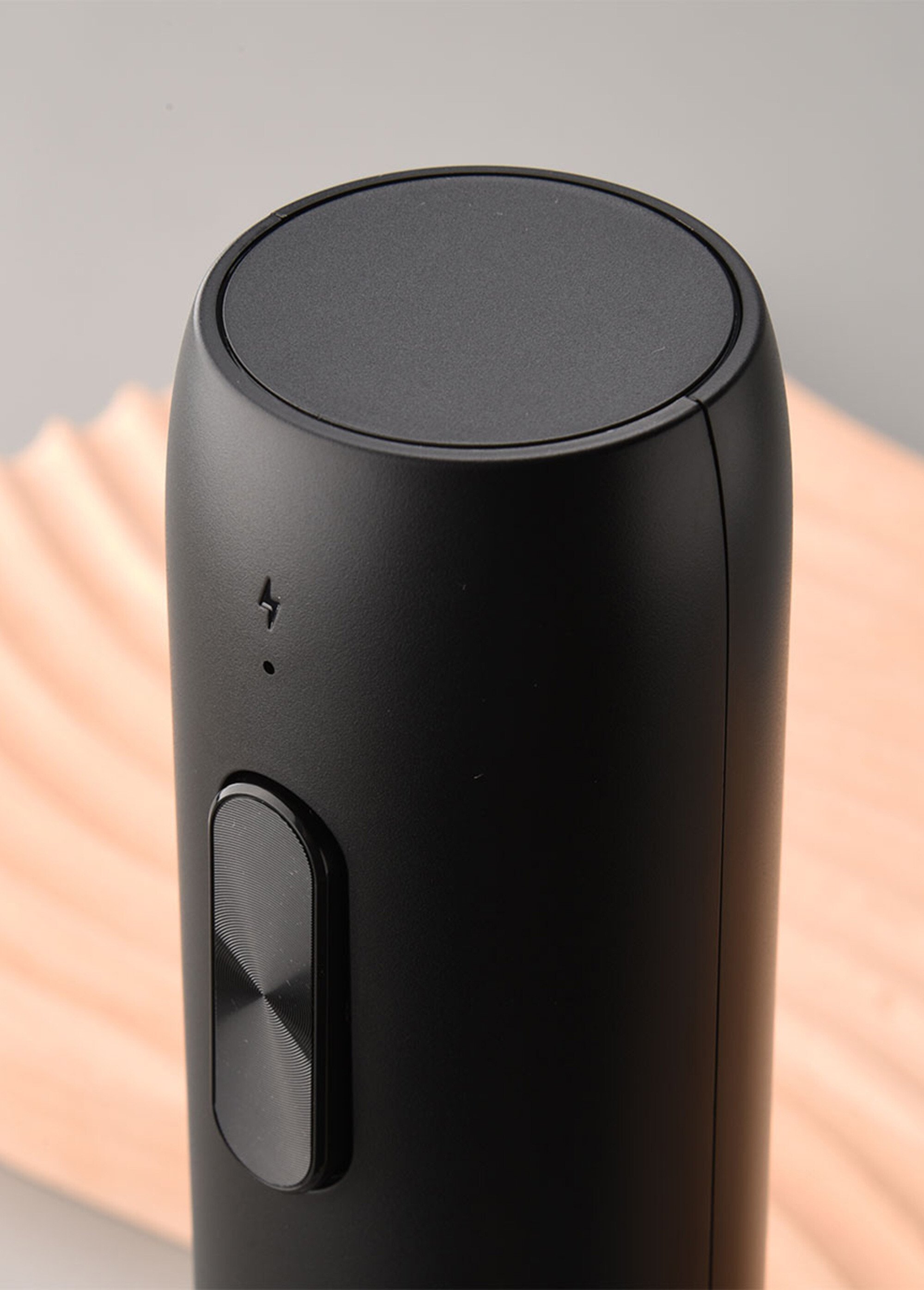 Ouvre-bouteille électrique rechargeable Noir 9220180 DE3
