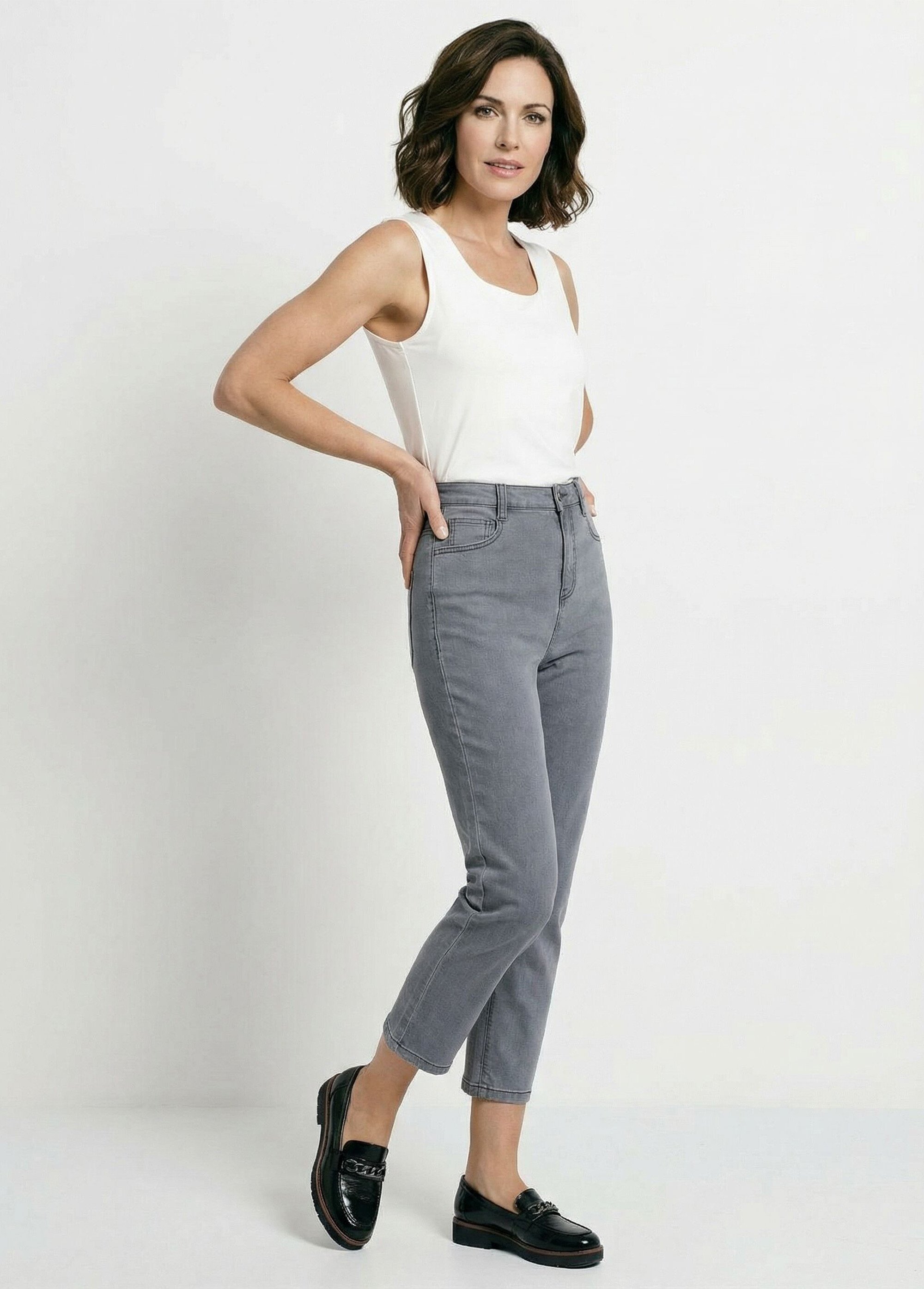 Jean taille haute coupe droite 7/8ème