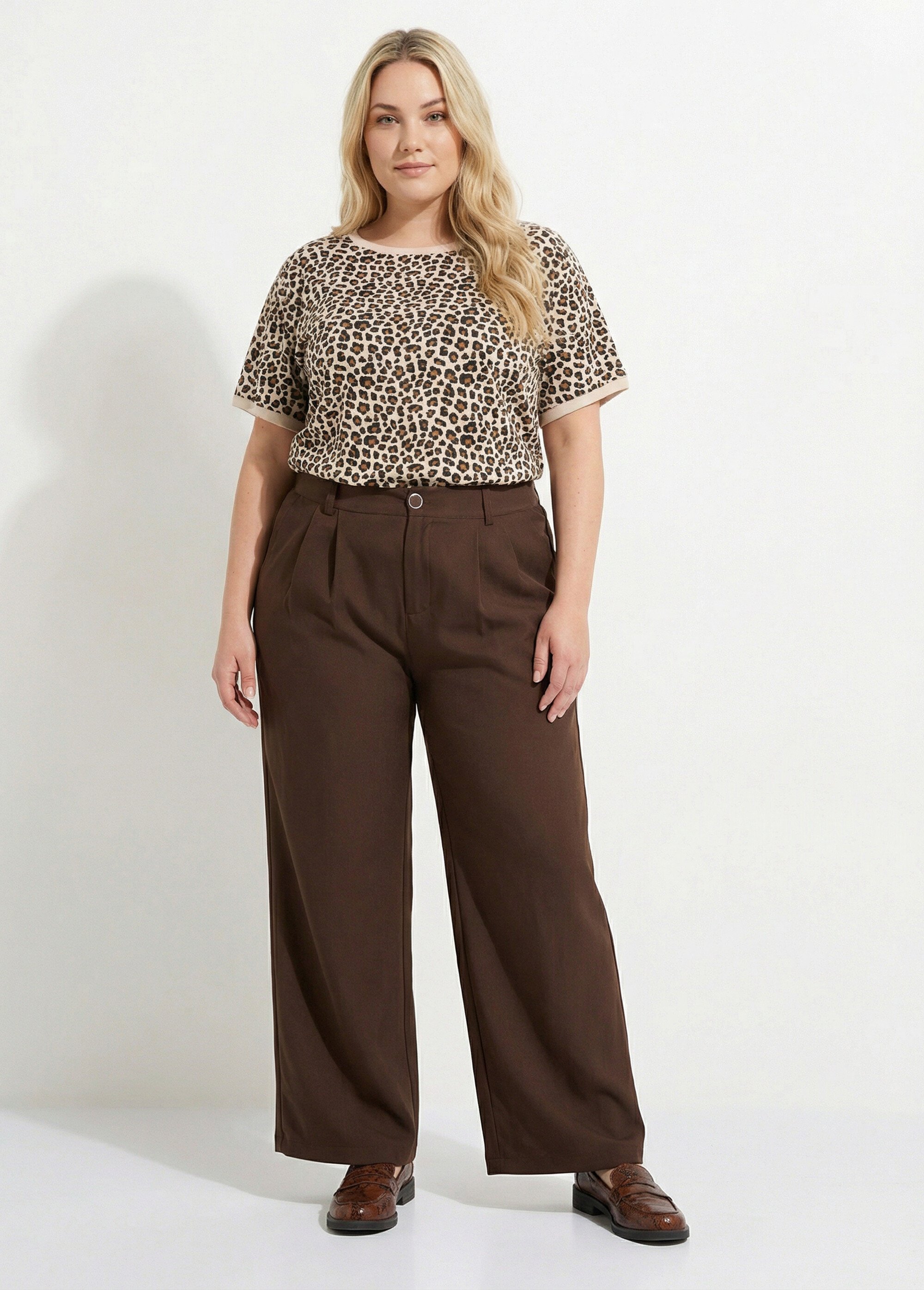 Pantalon en twill léger coupe large Femme Grande Taille Marron CHY-AB026 SF1
