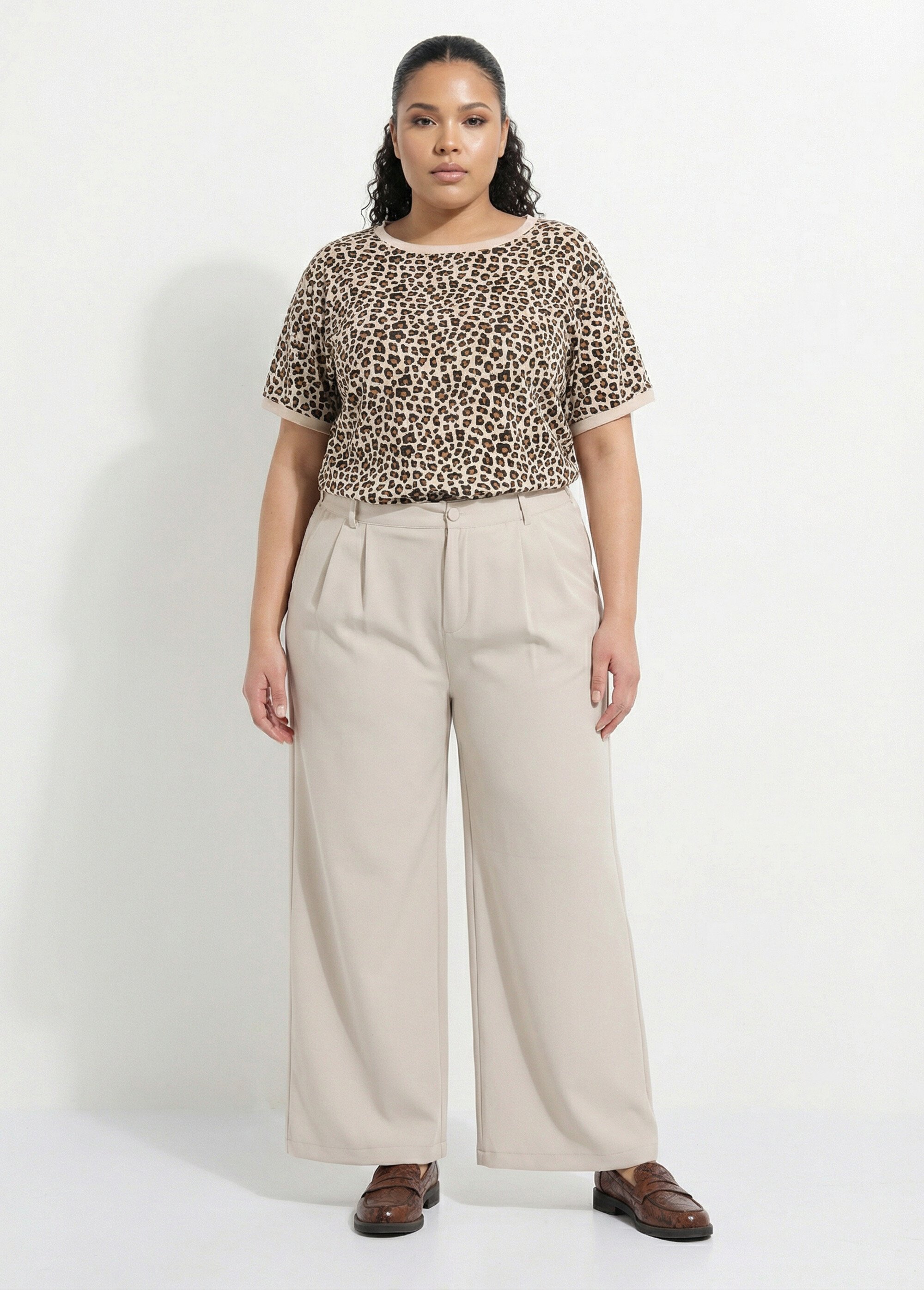 Pantalon en twill léger coupe large Femme Grande Taille Beige CHY-AB026 SF1
