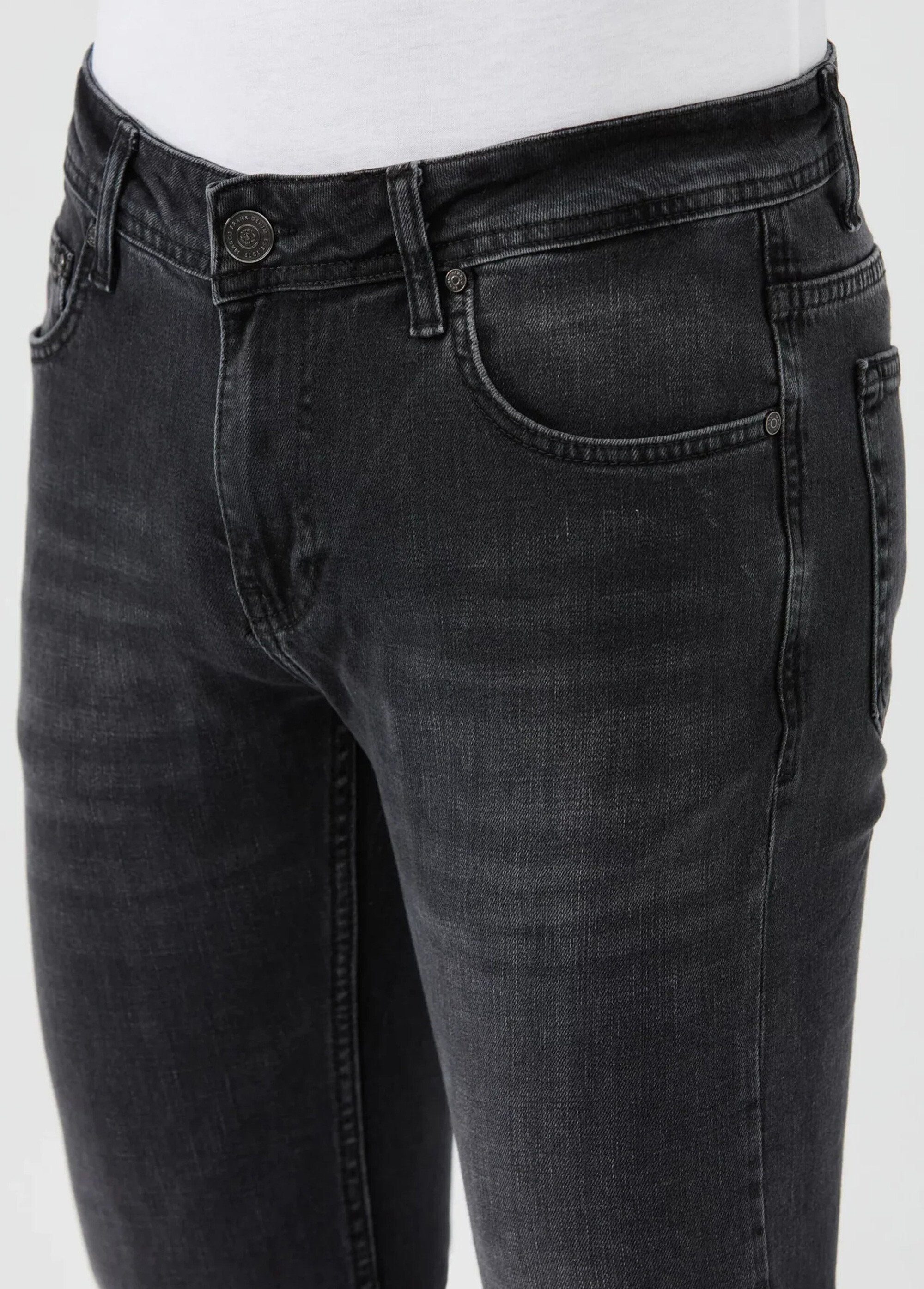 Jean 5 poches en denim, coupe fittée Homme Noir MFKNICHOL DE1