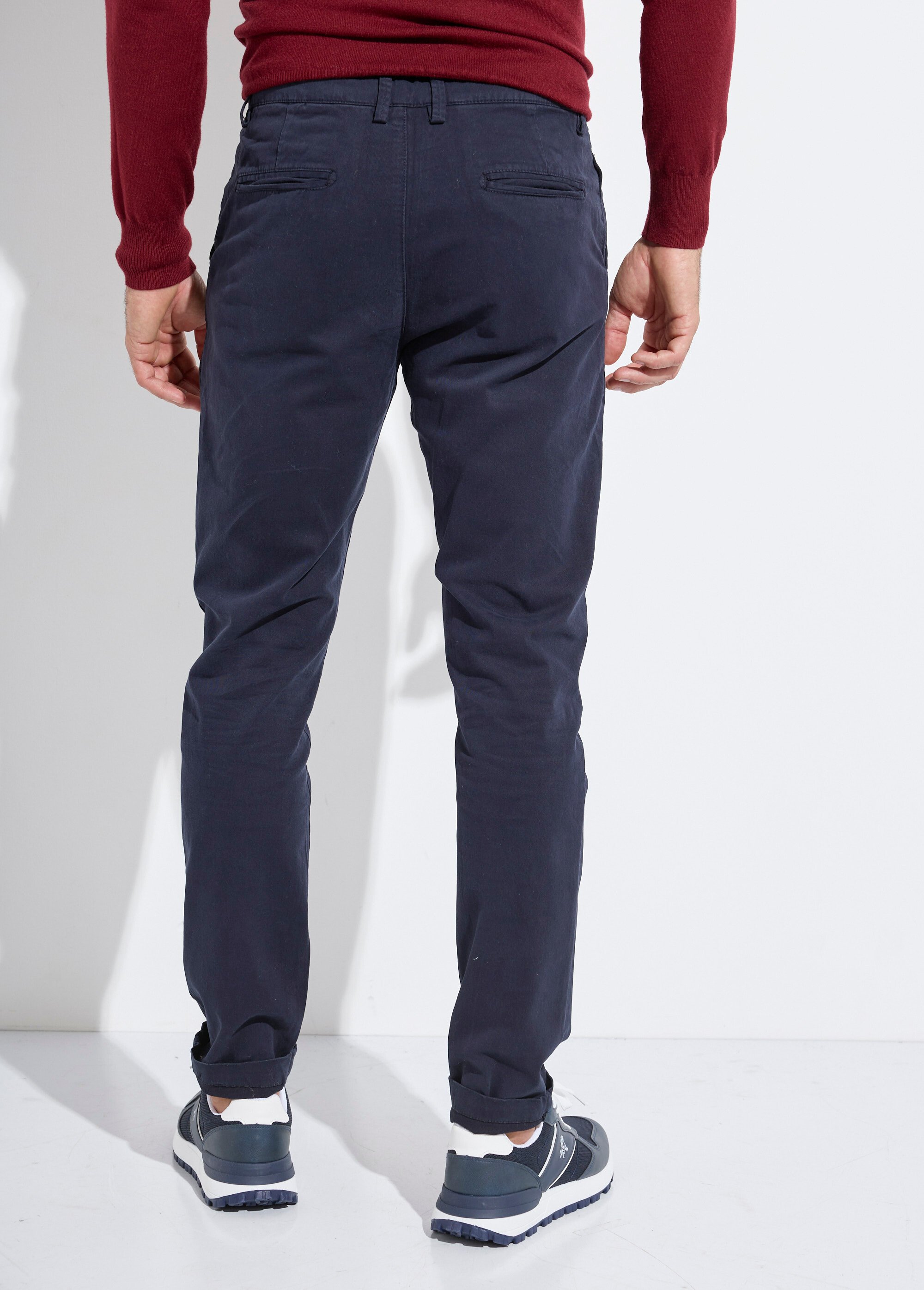 Pantalon chino chic poches italiennes Homme Bleu MENK2233 DO1