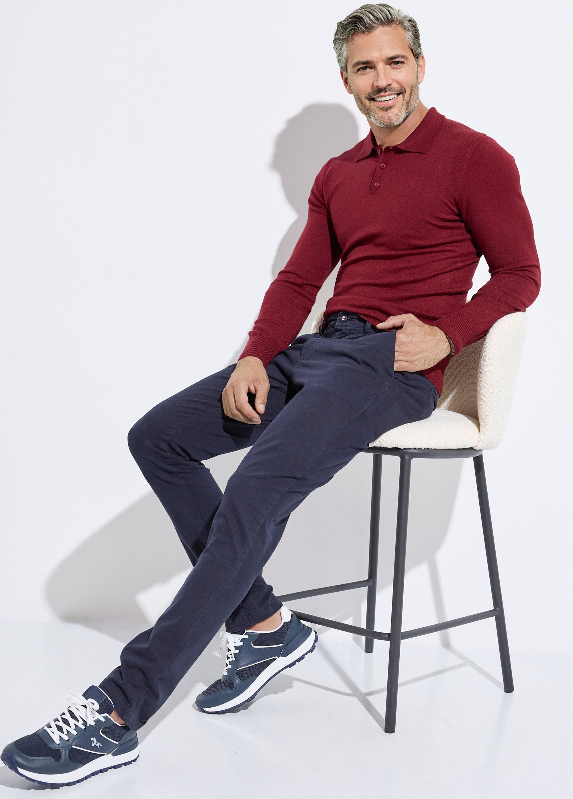 Pantalon chino chic poches italiennes Homme Bleu MENK2233 MV1