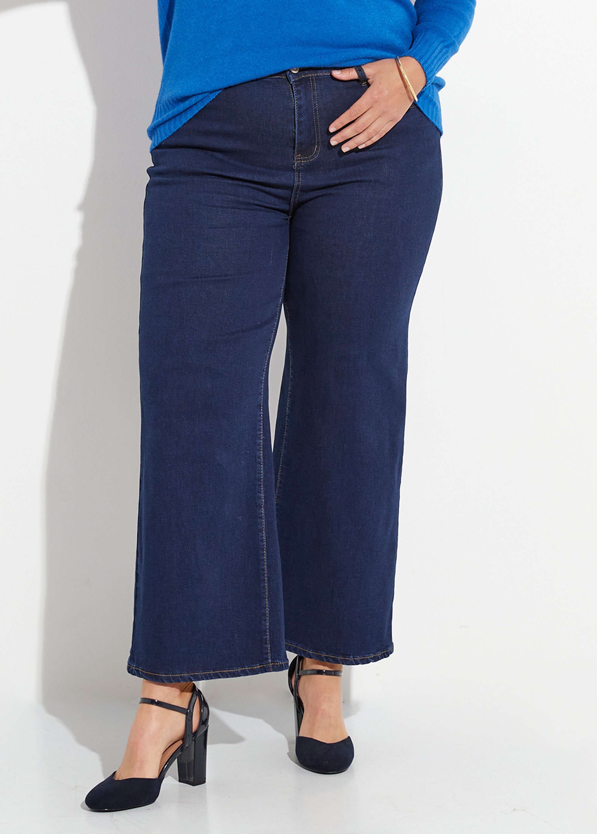 Pull encolure bateau avec bords côtelés Femme Grande Taille Bleu CHY-2262 FA1