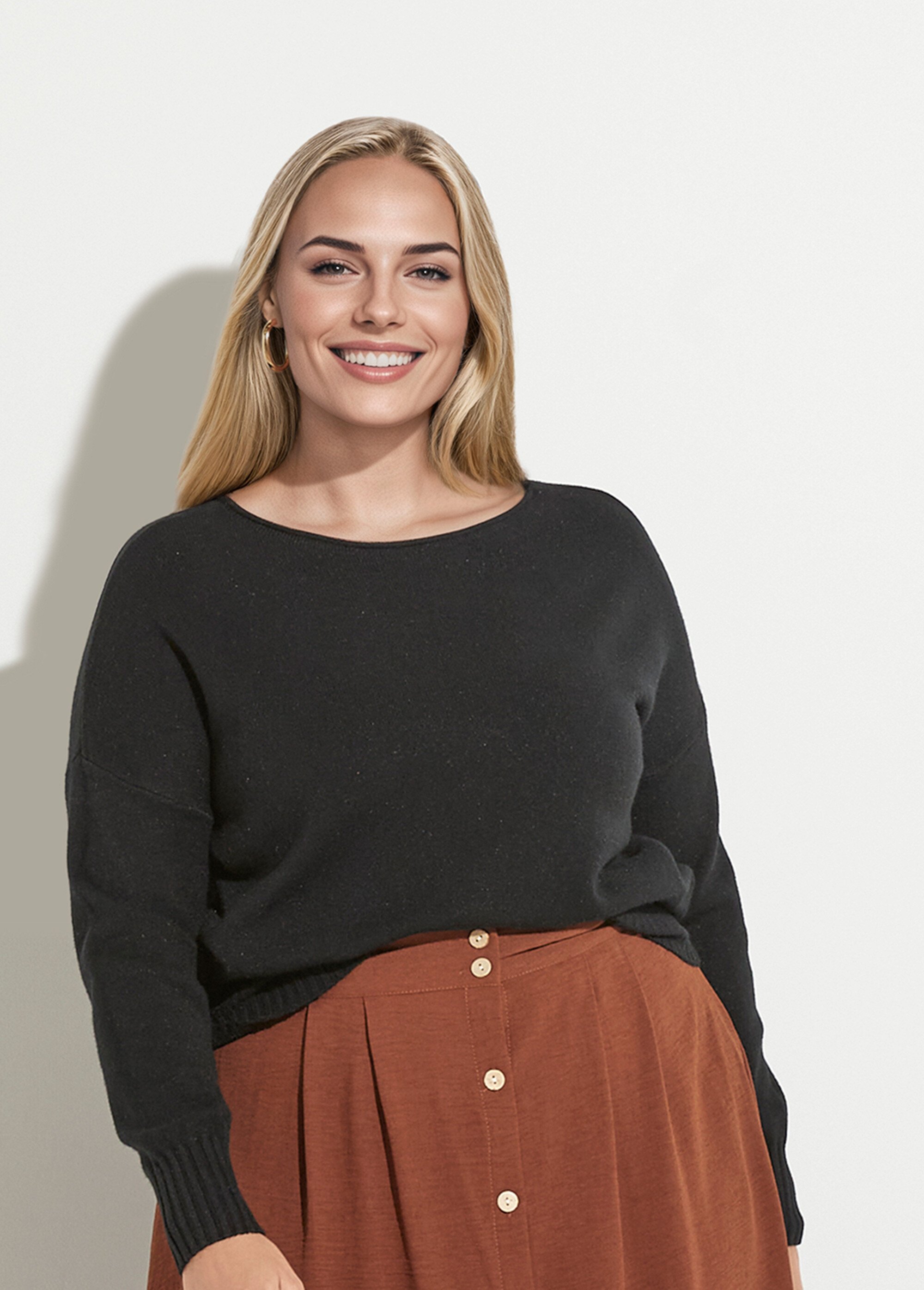 Pull encolure bateau avec bords côtelés Femme Grande Taille Noir CHY-2262 FA1