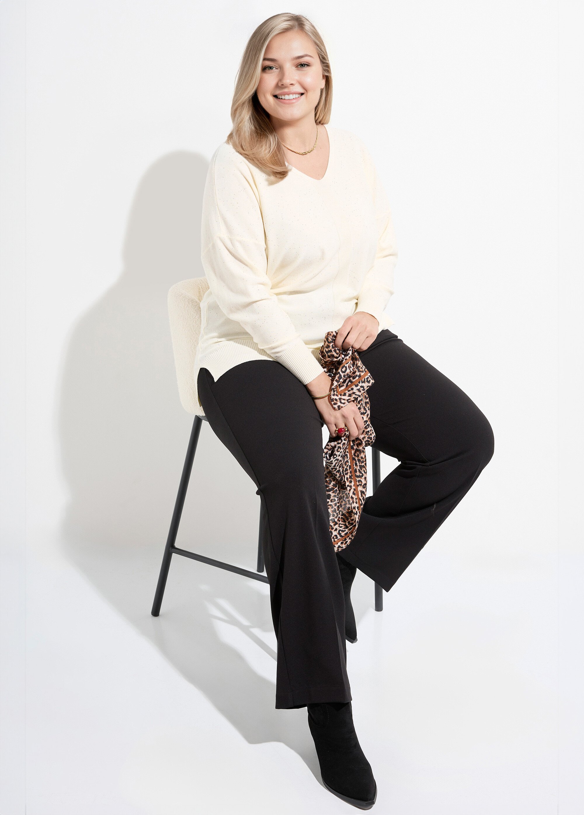 Pull maille fine jauge avec mini sequins Femme Grande Taille Beige CHY-2266 SI1