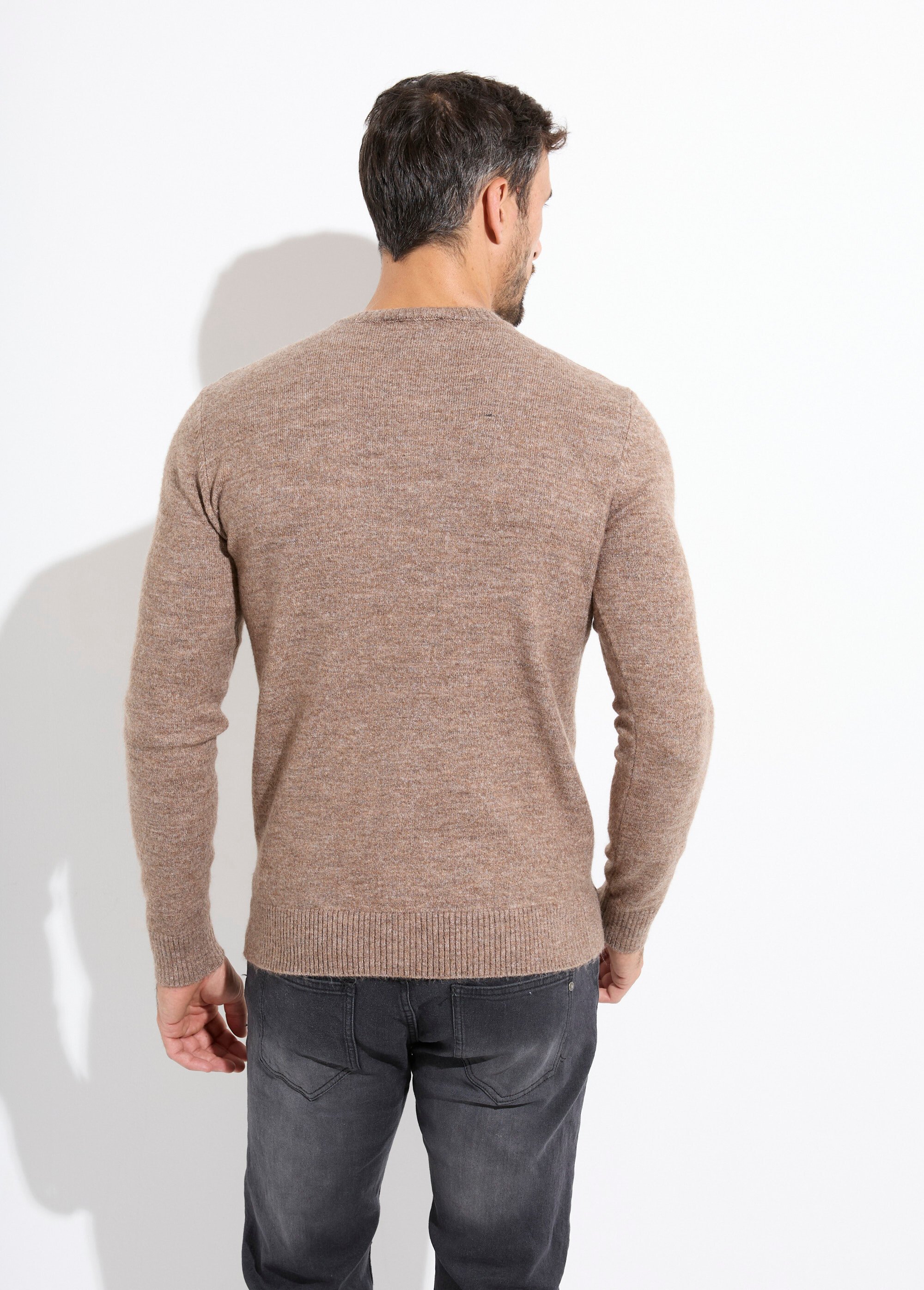 Pull col rond fine jauge, coupe ajustée Homme Beige MENW13-581959 DO1