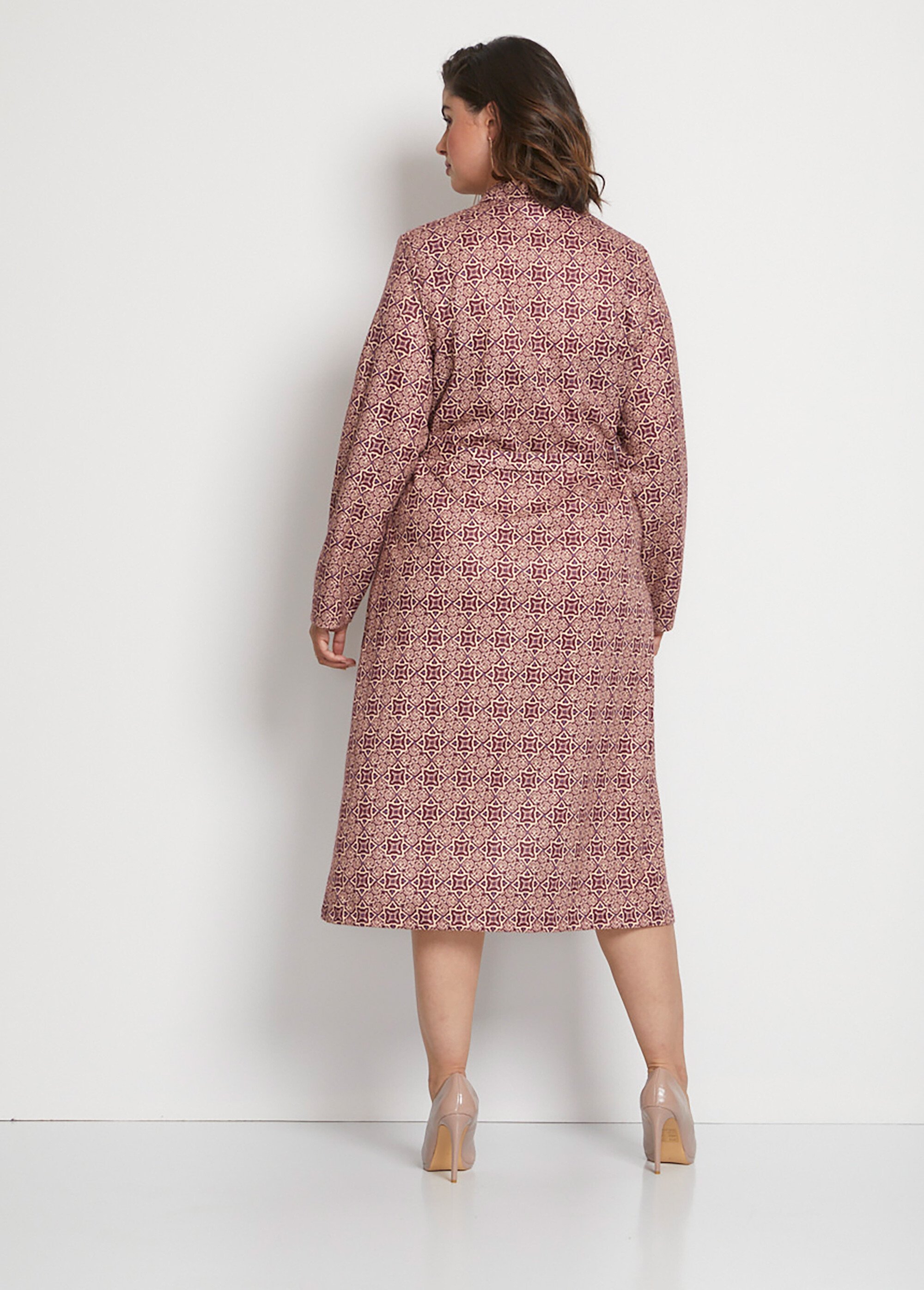 Robe-chemisier mi-longue col tailleur