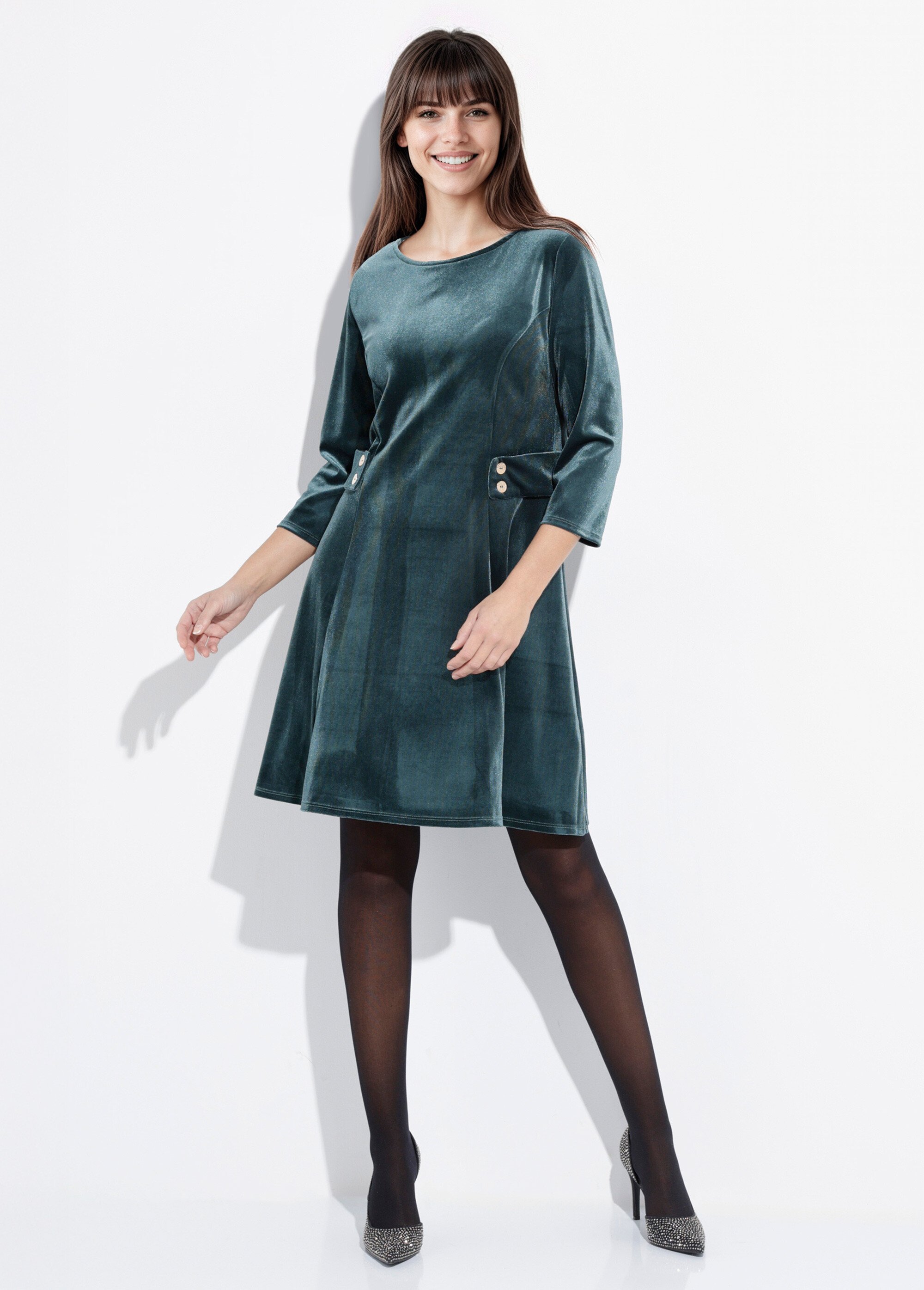 Robe en velours col rond, taille marquée