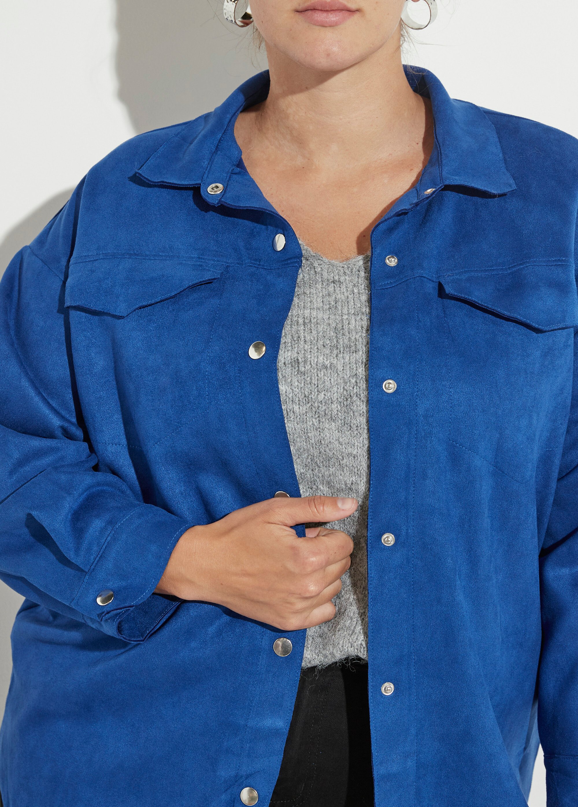 Surchemise en suédine poches poitrine Femme Grande Taille Bleu CHY-H016 DE1