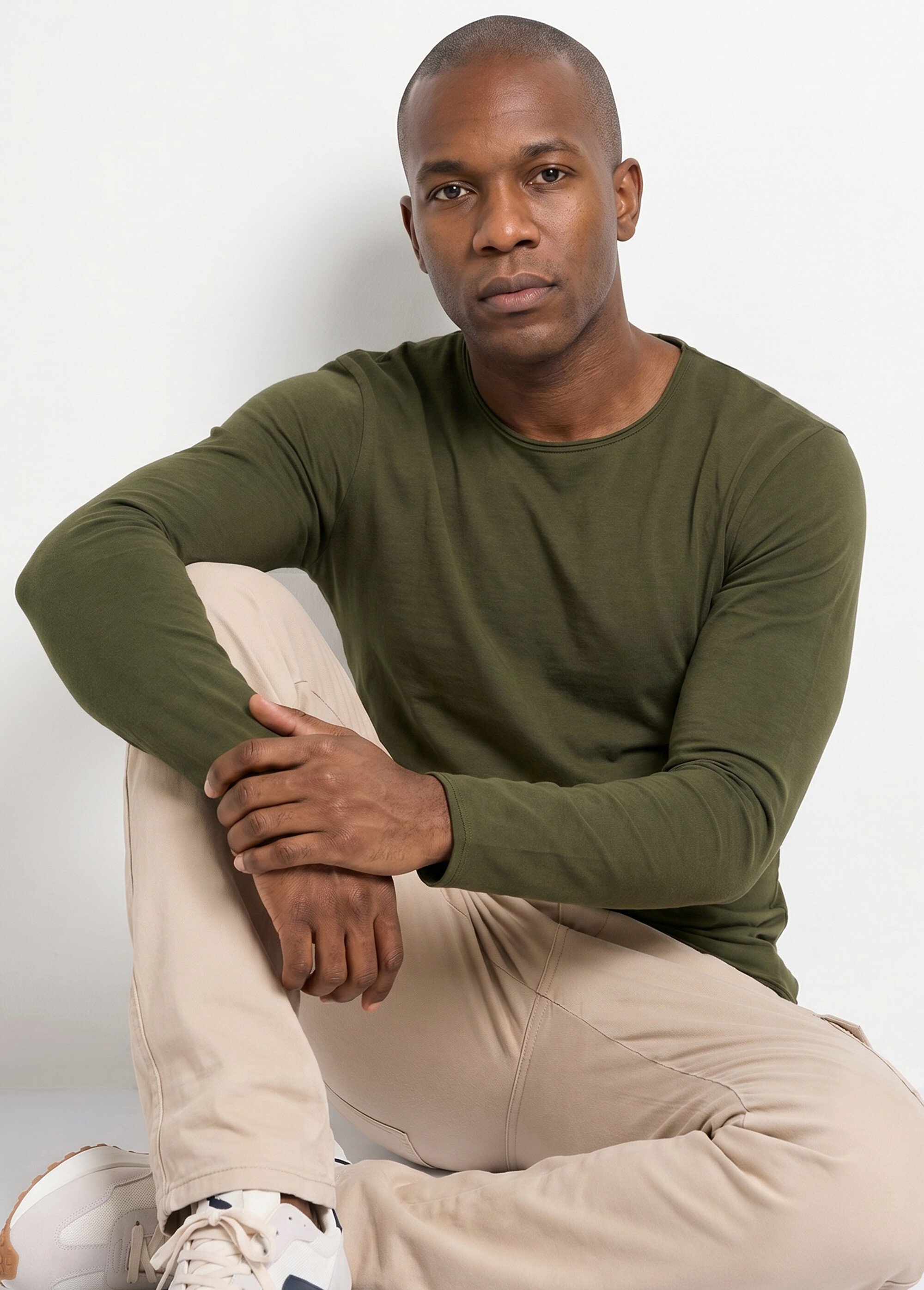 T-shirt col rond détails aspect brut Homme Vert MENTM7005 MV1