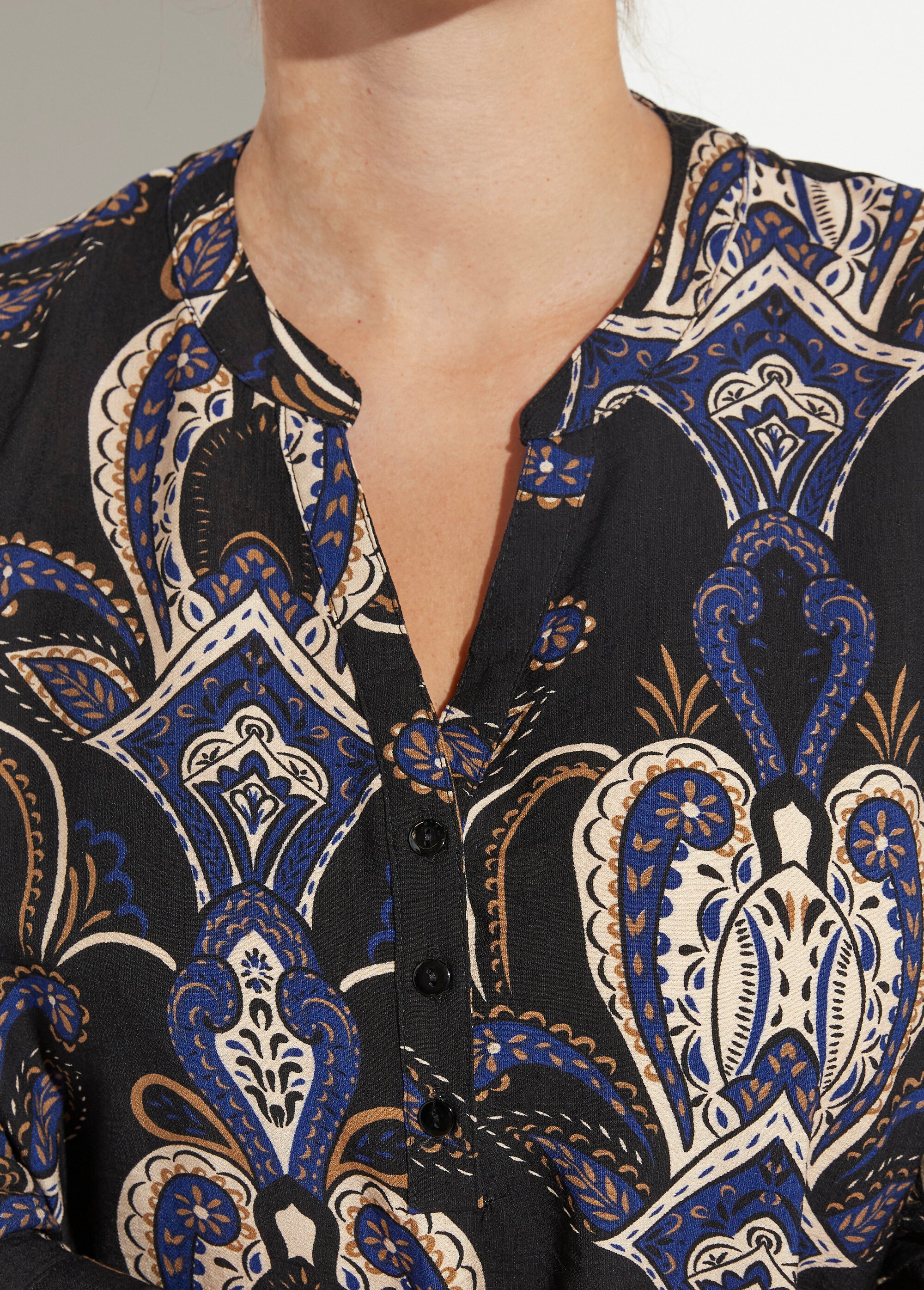 Blouse col V boutonné imprimé acanthes Femme Grande Taille Bleu CHY-F614 DE1