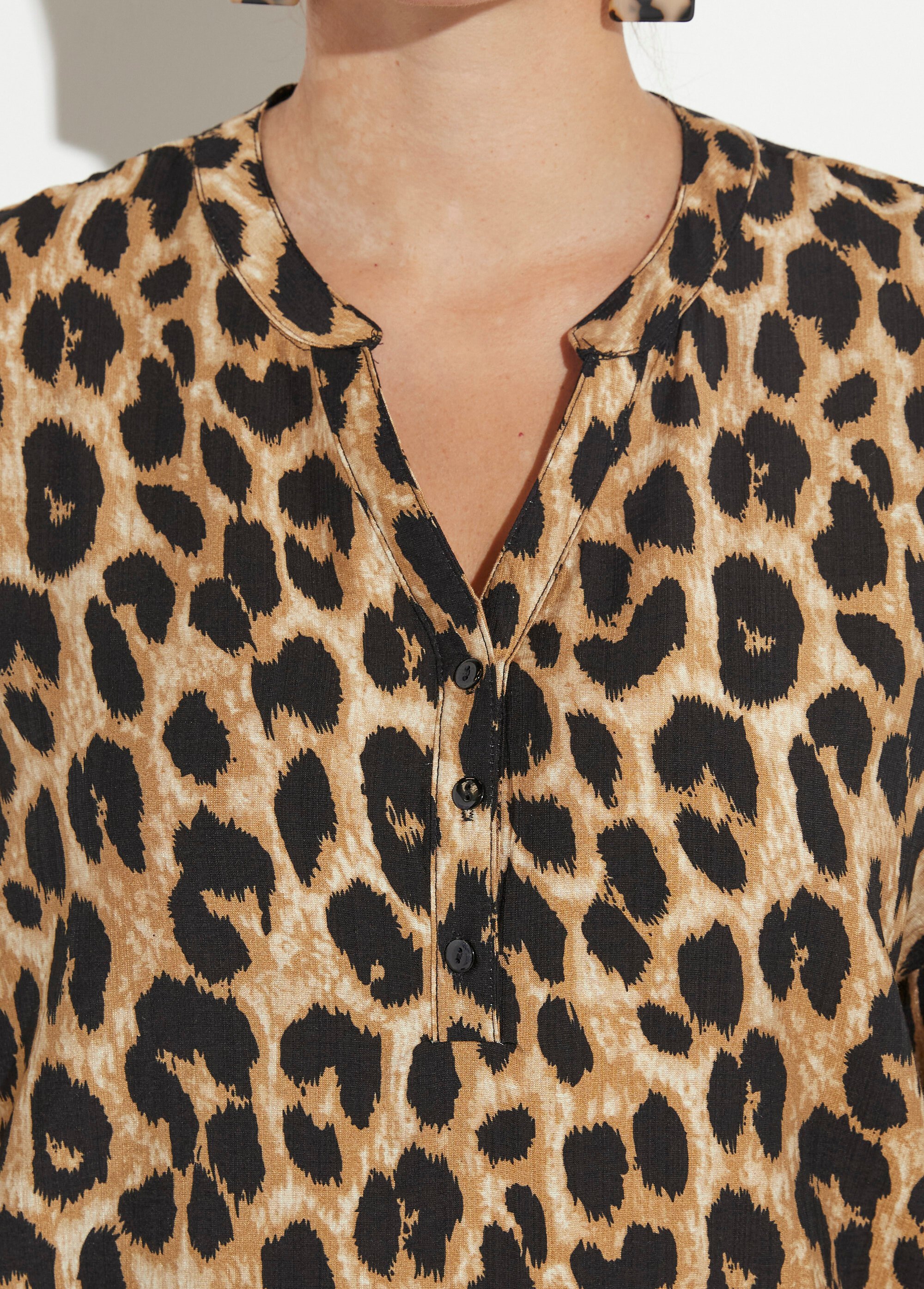 Blouse manches longues motif léopard