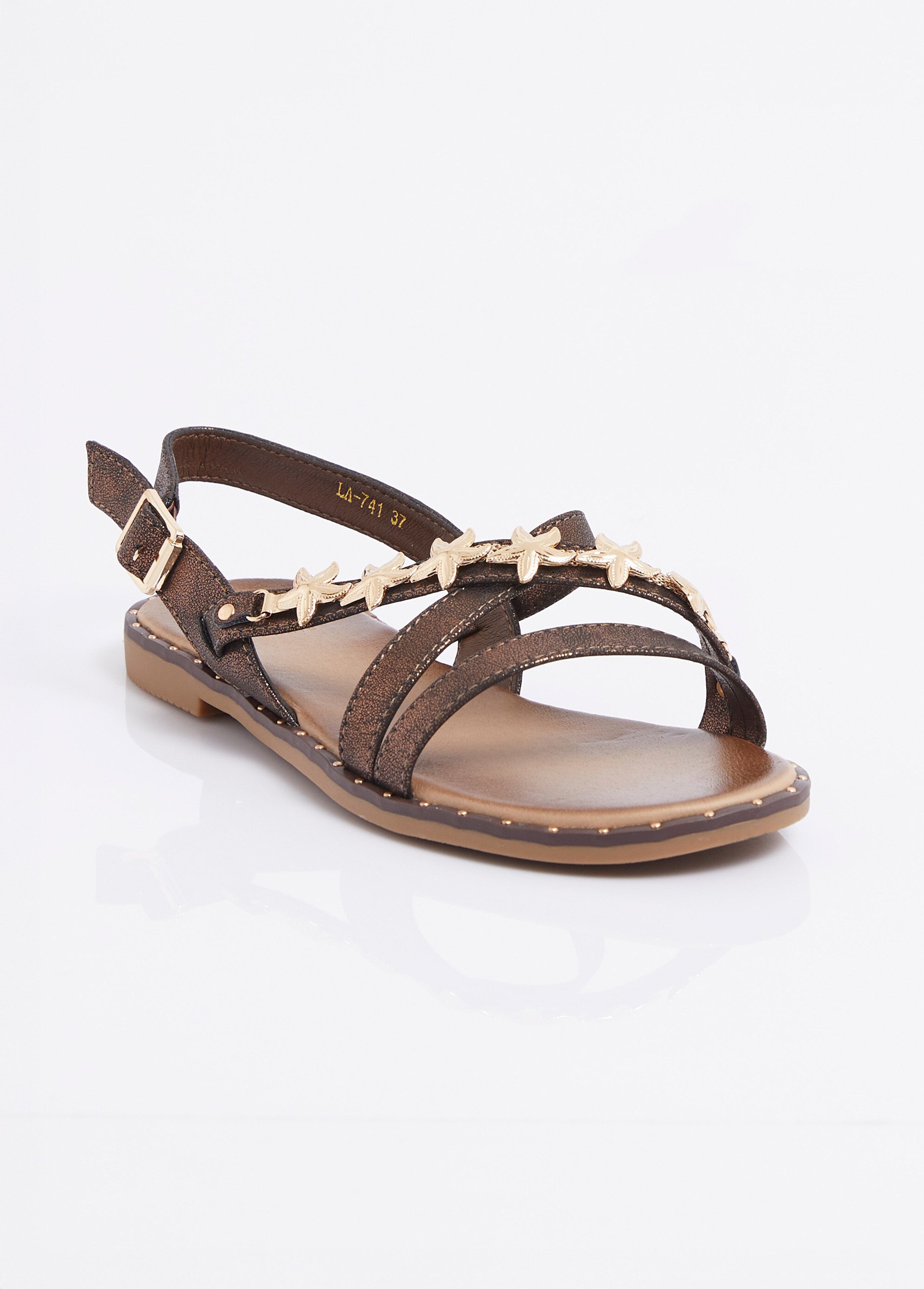 Nu pieds croisés détails étoile de mer