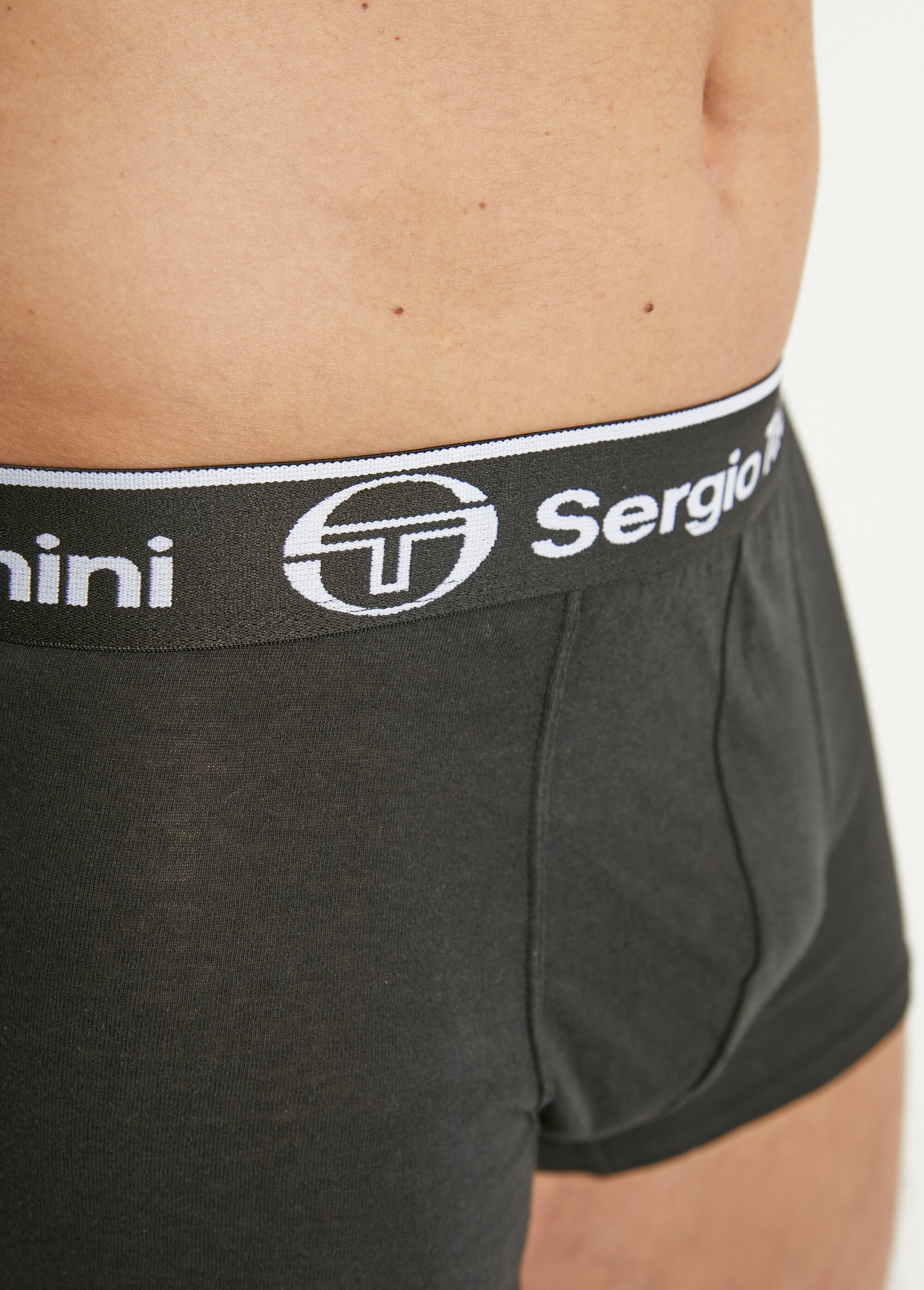 Ensemble boxer + 3 paires chaussettes Homme Noir BEN92840208 DE1