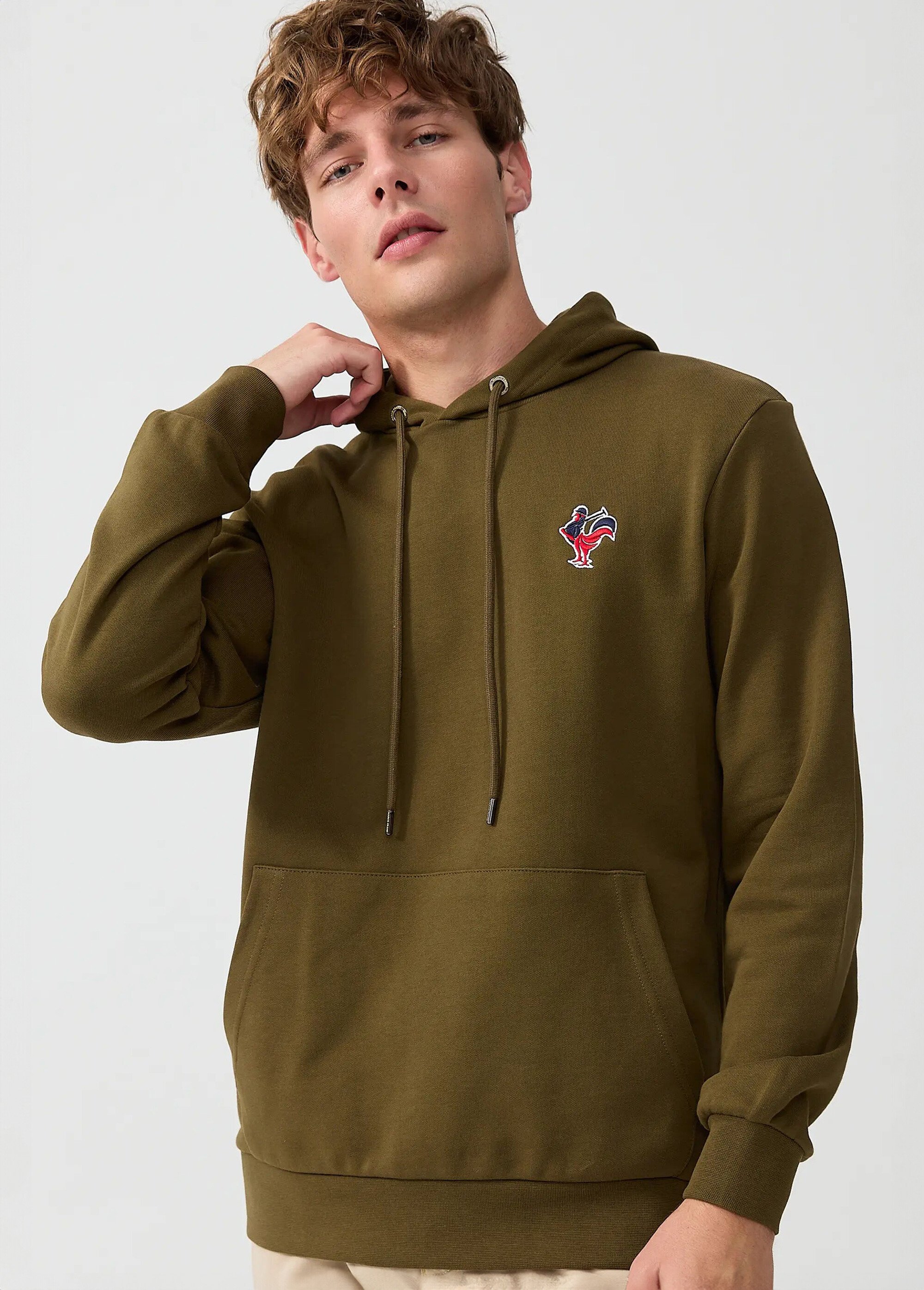 Sweat shirt kangourou à capuche, brodé