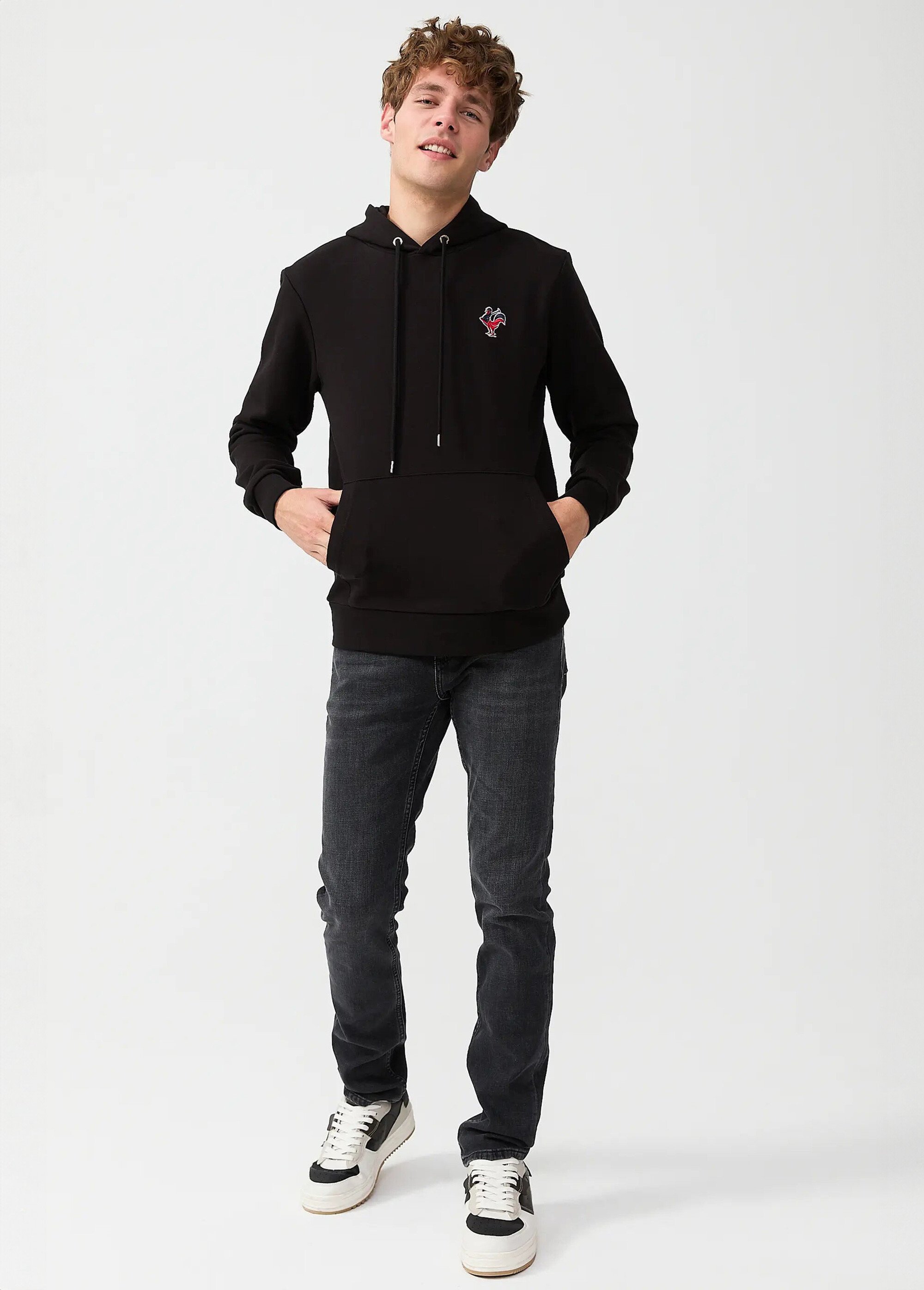 Sweat shirt kangourou à capuche, brodé Noir MFKTREMBLAY SI1