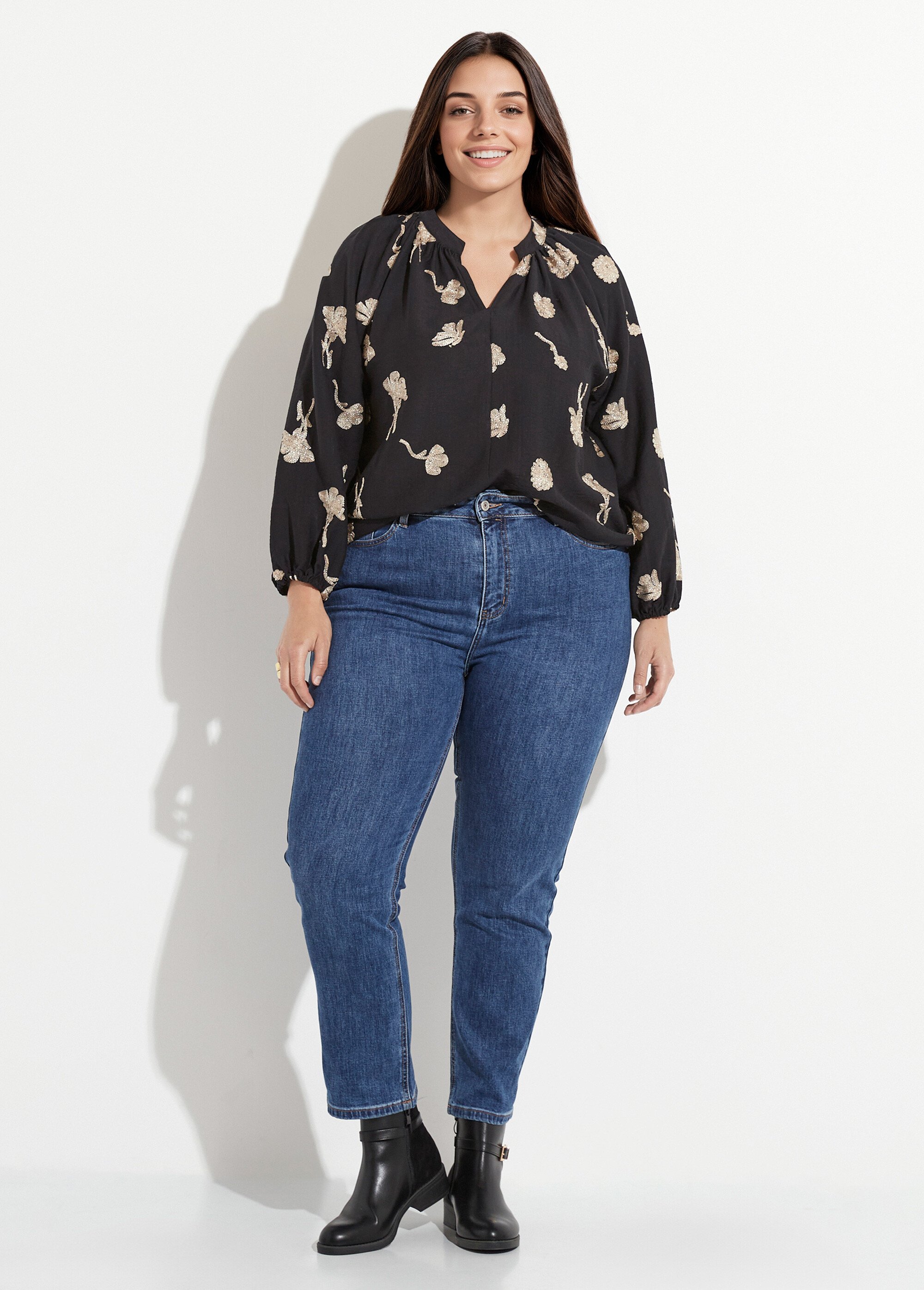 Blouse col V plissé broderies métallisées Femme Grande Taille Noir CHY-F546 SF1