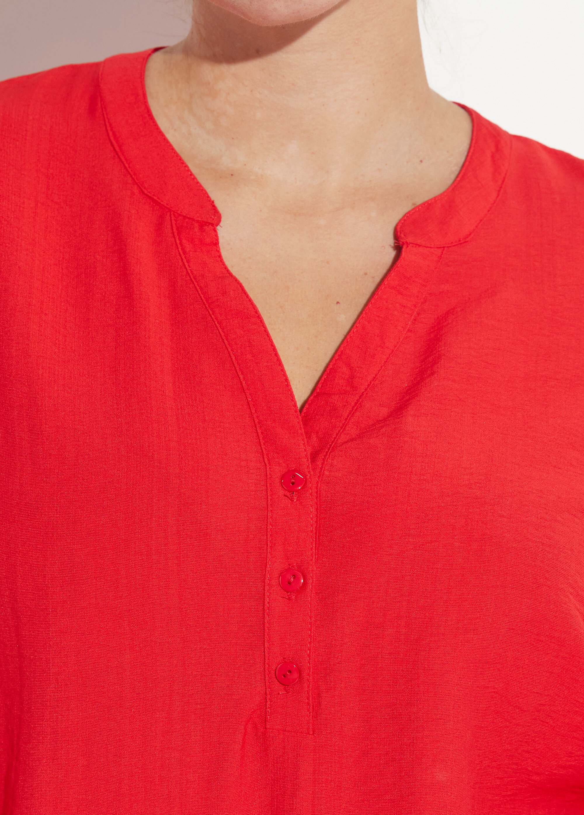 Blouse col V unie à manches longues Femme Grande Taille Rouge CHY-F568 DE1