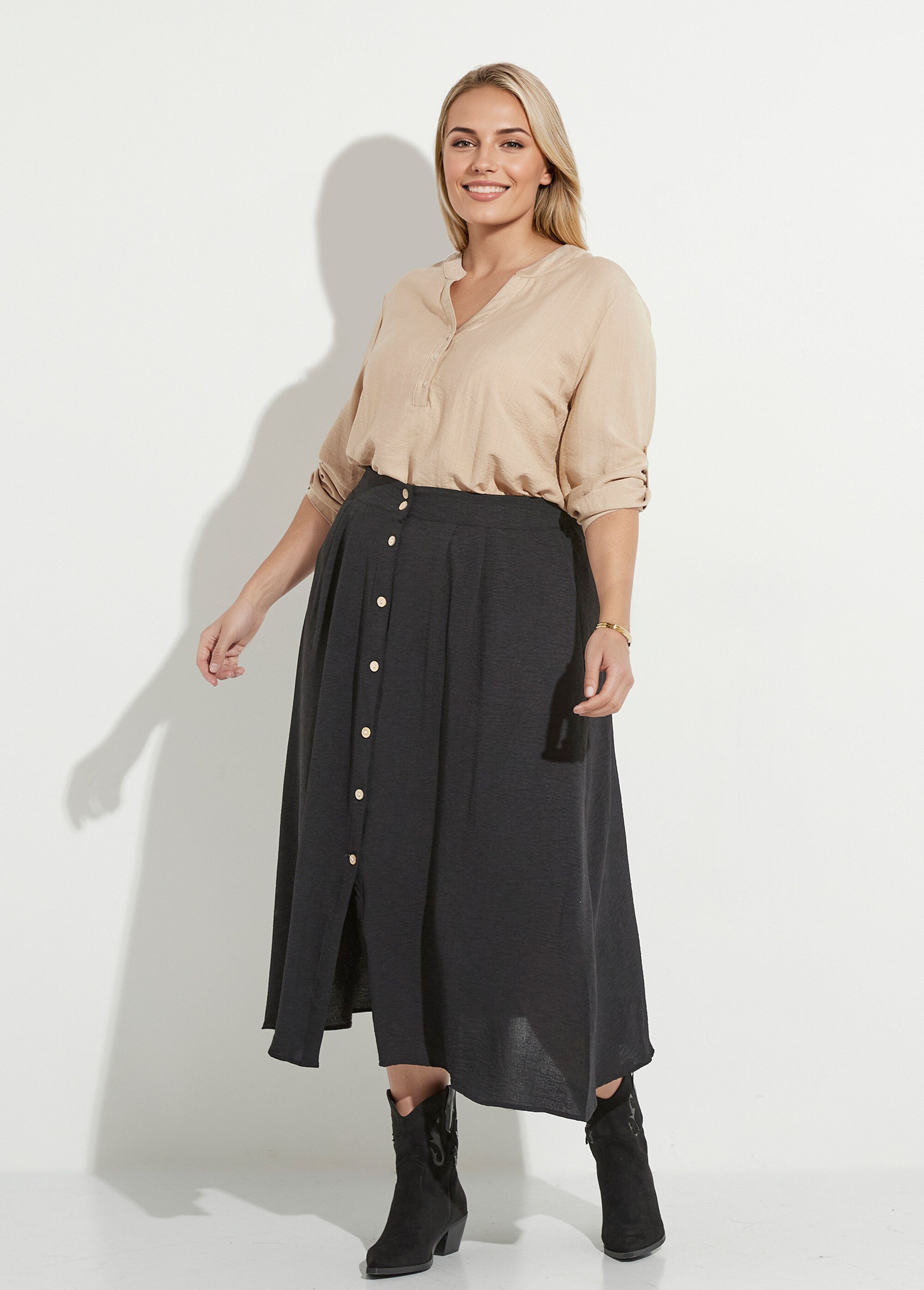 Blouse col V unie à manches longues Femme Grande Taille Beige CHY-F568 SF1