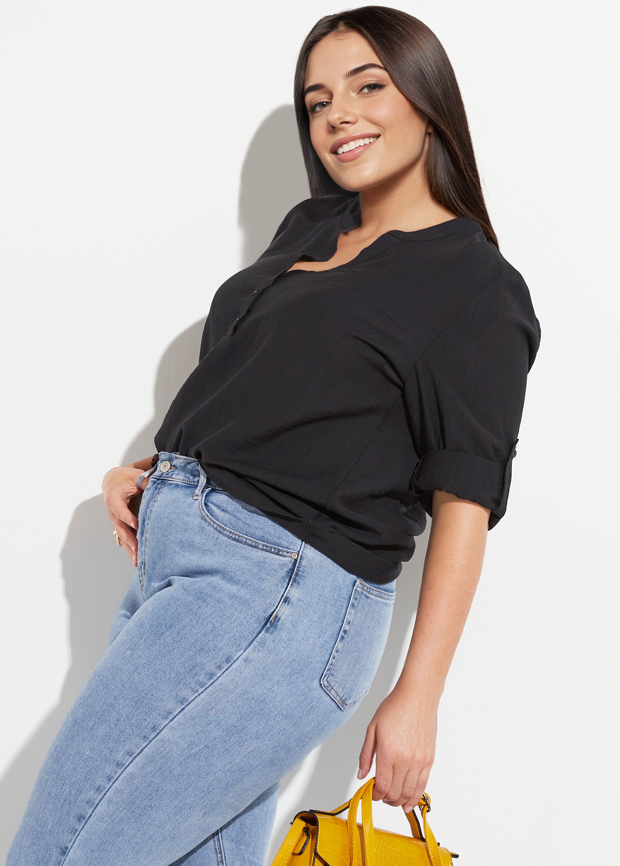 Blouse col V unie à manches longues Femme Grande Taille Noir CHY-F568 MV1