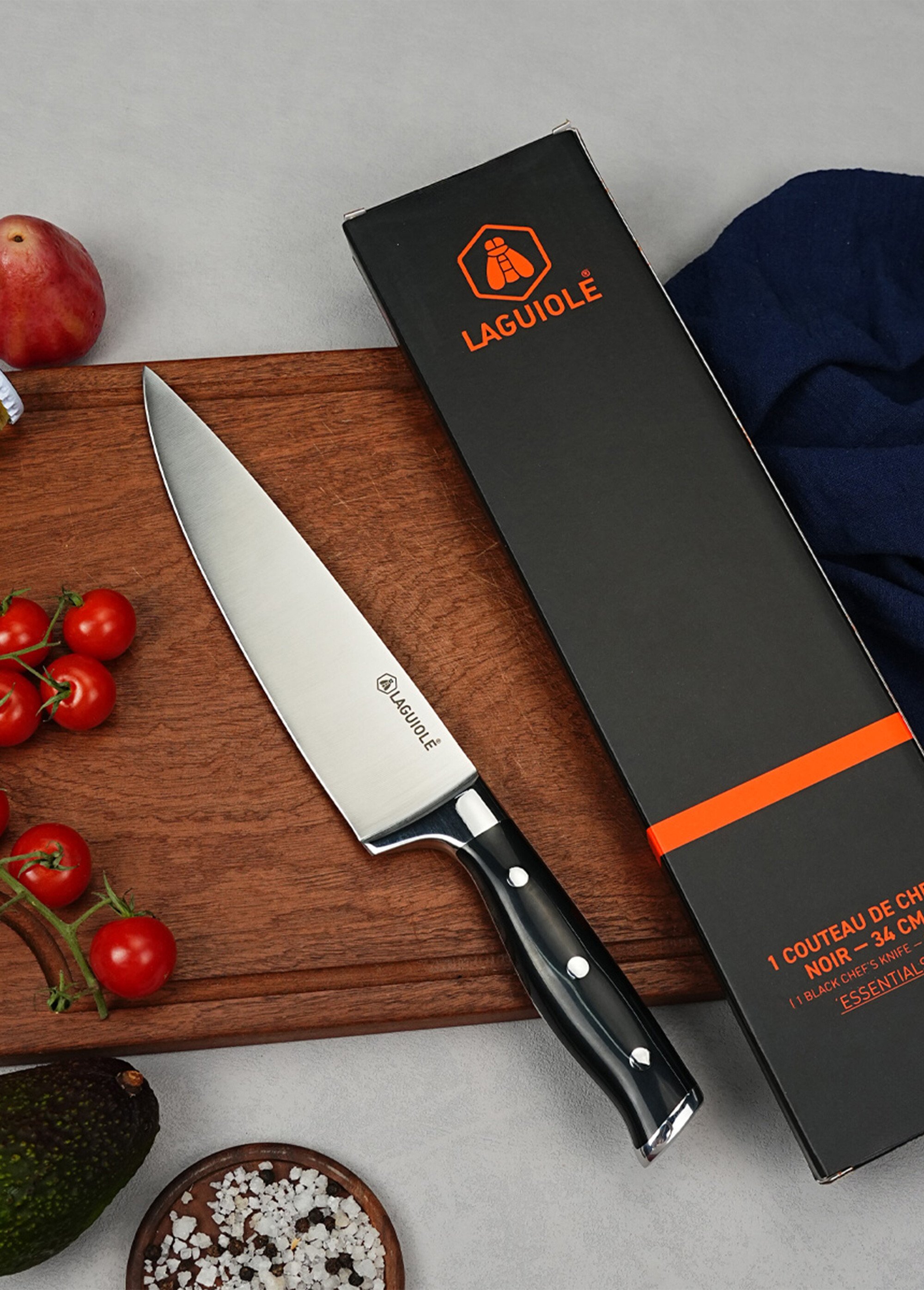 Couteau de chef lame forgée, Essentials Noir 9170696 SI1