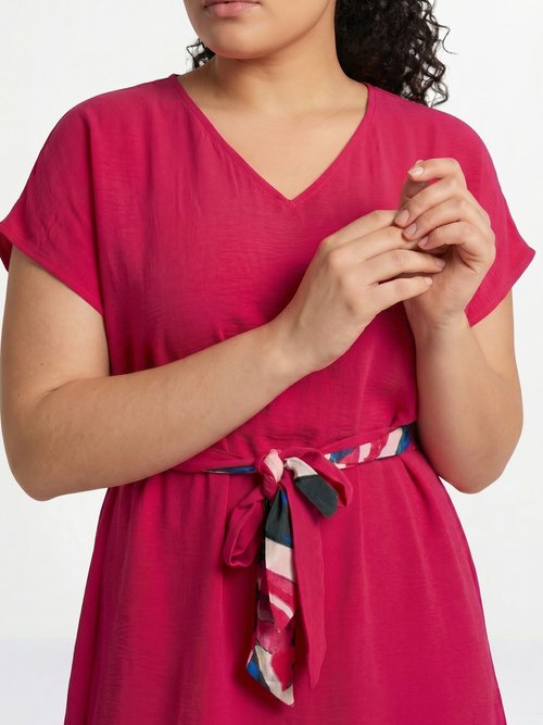 Robe housse courte, ceinture fantaisie Femme Grande Taille Rose MA-M135-123DP DE1