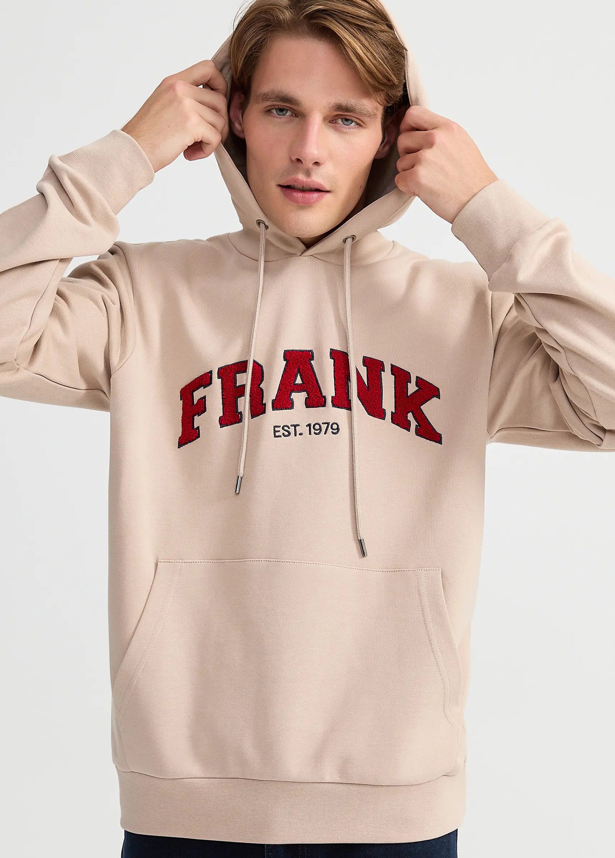 Sweat shirt à capuche, logo bouclette