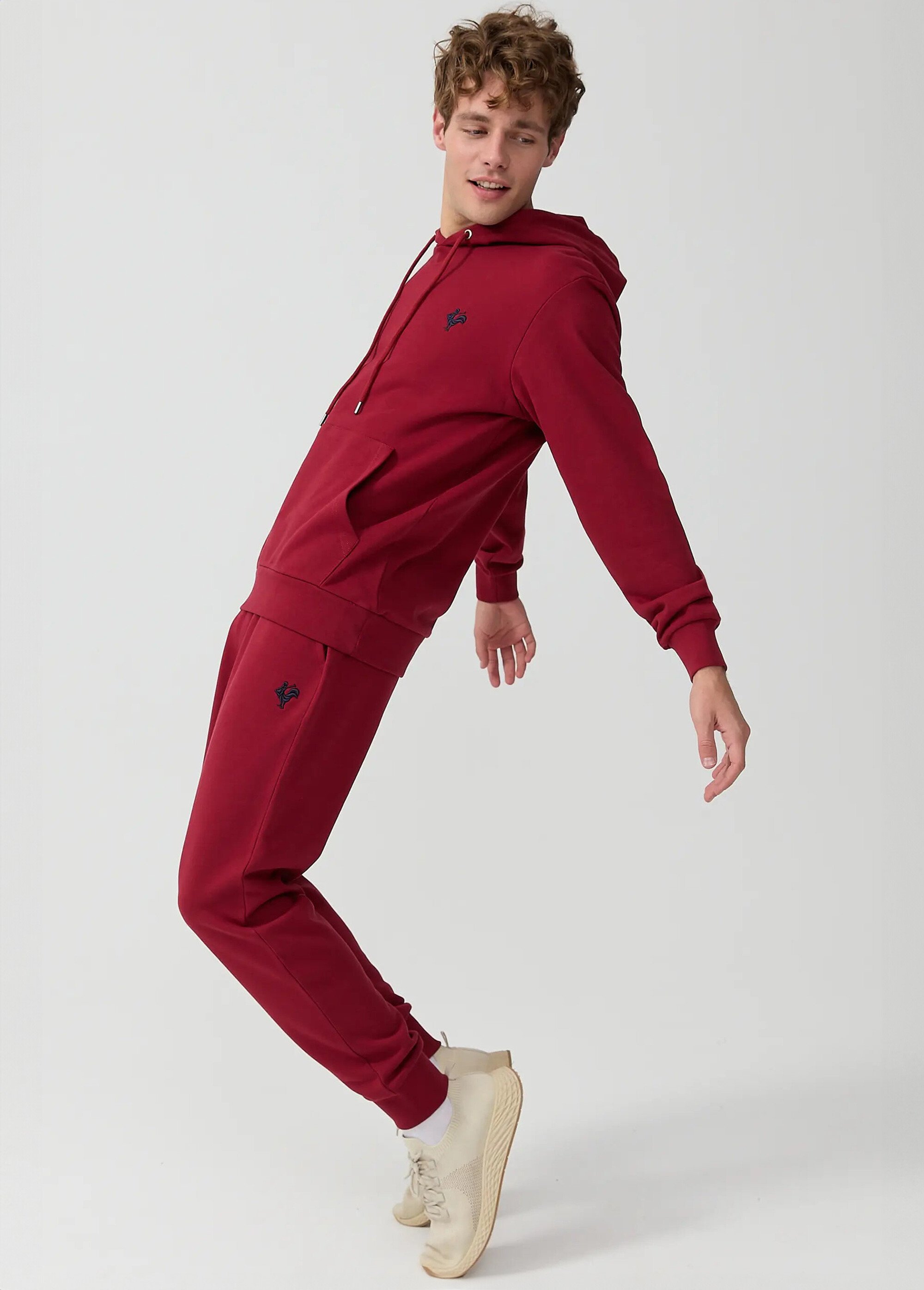 Sweat shirt à capuche poche kangourou Rouge MFKVISAGE SI1